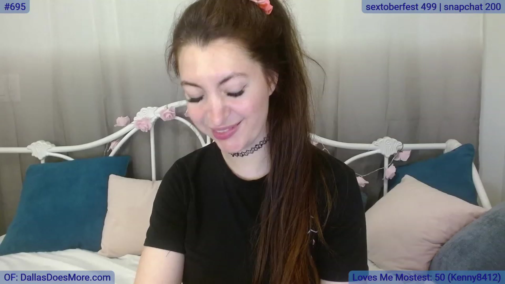 Gallery image thumbnail from DallasOhMy's myfreecams stream on, 10/04/2023, 01:24 image 7 of 20