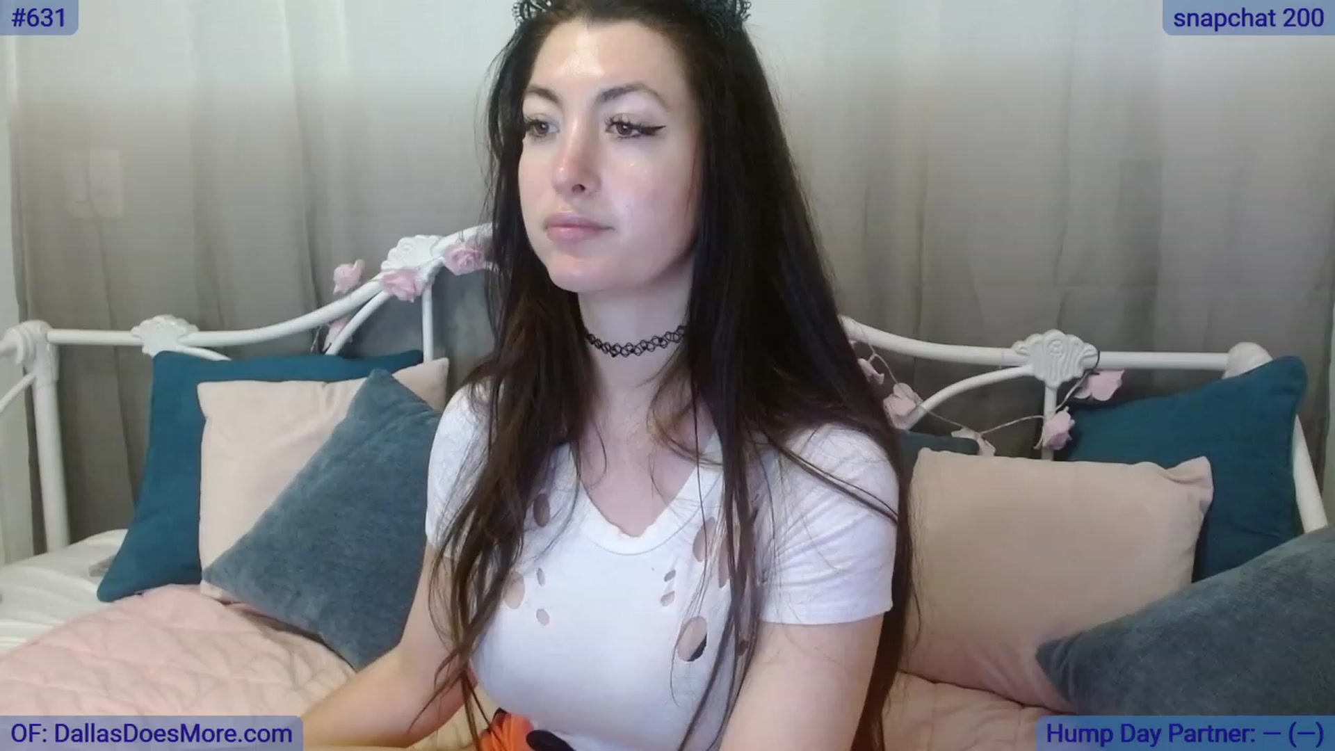 Gallery image thumbnail from DallasOhMy's myfreecams stream on, 10/11/2023, 23:31 image 15 of 20