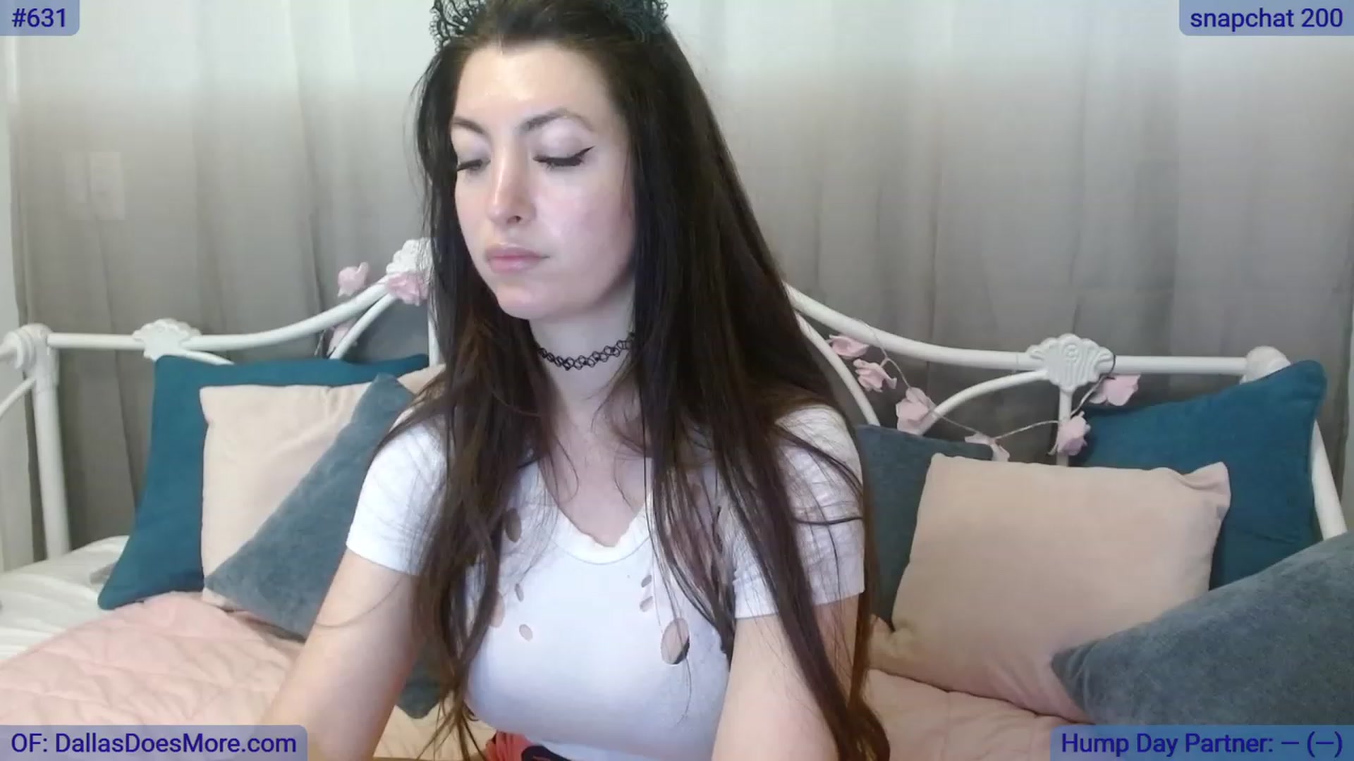 Gallery image thumbnail from DallasOhMy's myfreecams stream on, 10/11/2023, 23:31 image 18 of 20
