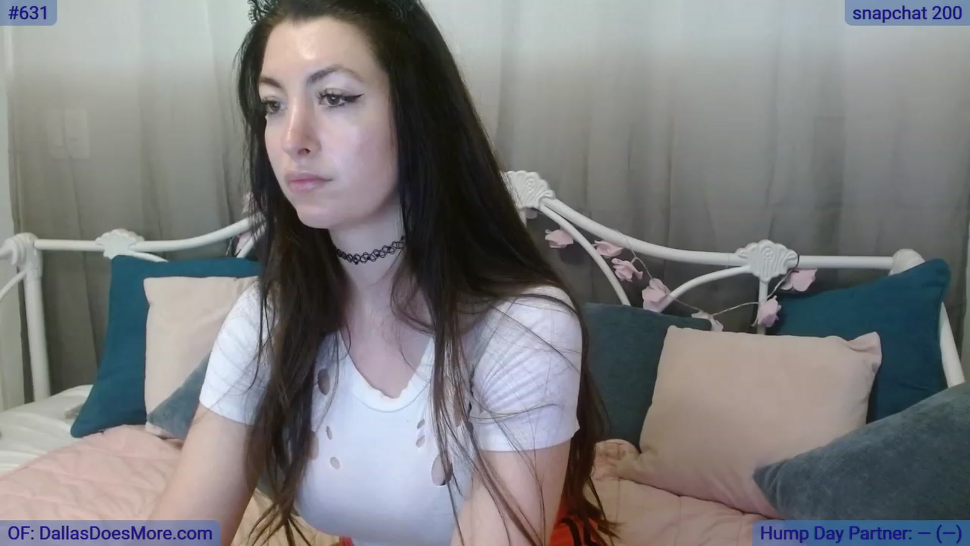 Gallery image thumbnail from DallasOhMy's myfreecams stream on, 10/11/2023, 23:31 image 14 of 20