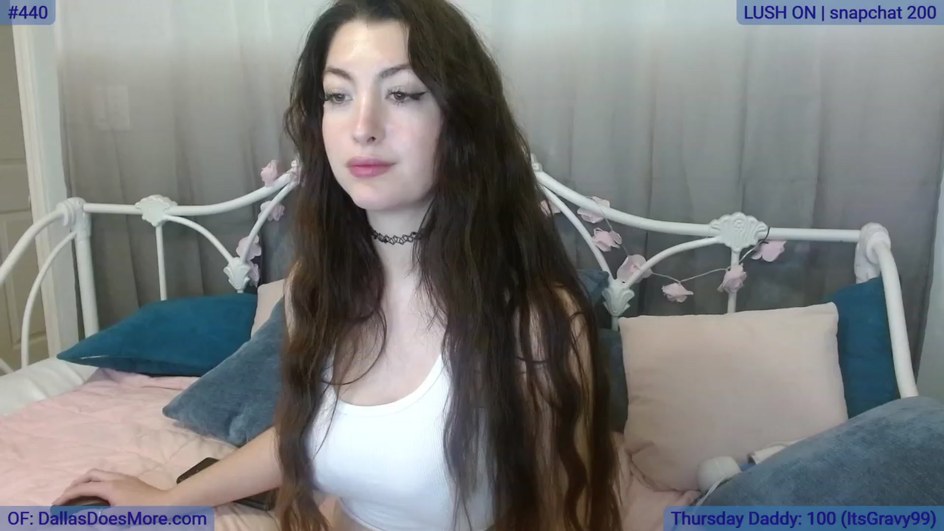 Gallery image thumbnail from DallasOhMy's myfreecams stream on, 10/19/2023, 23:16 image 7 of 20