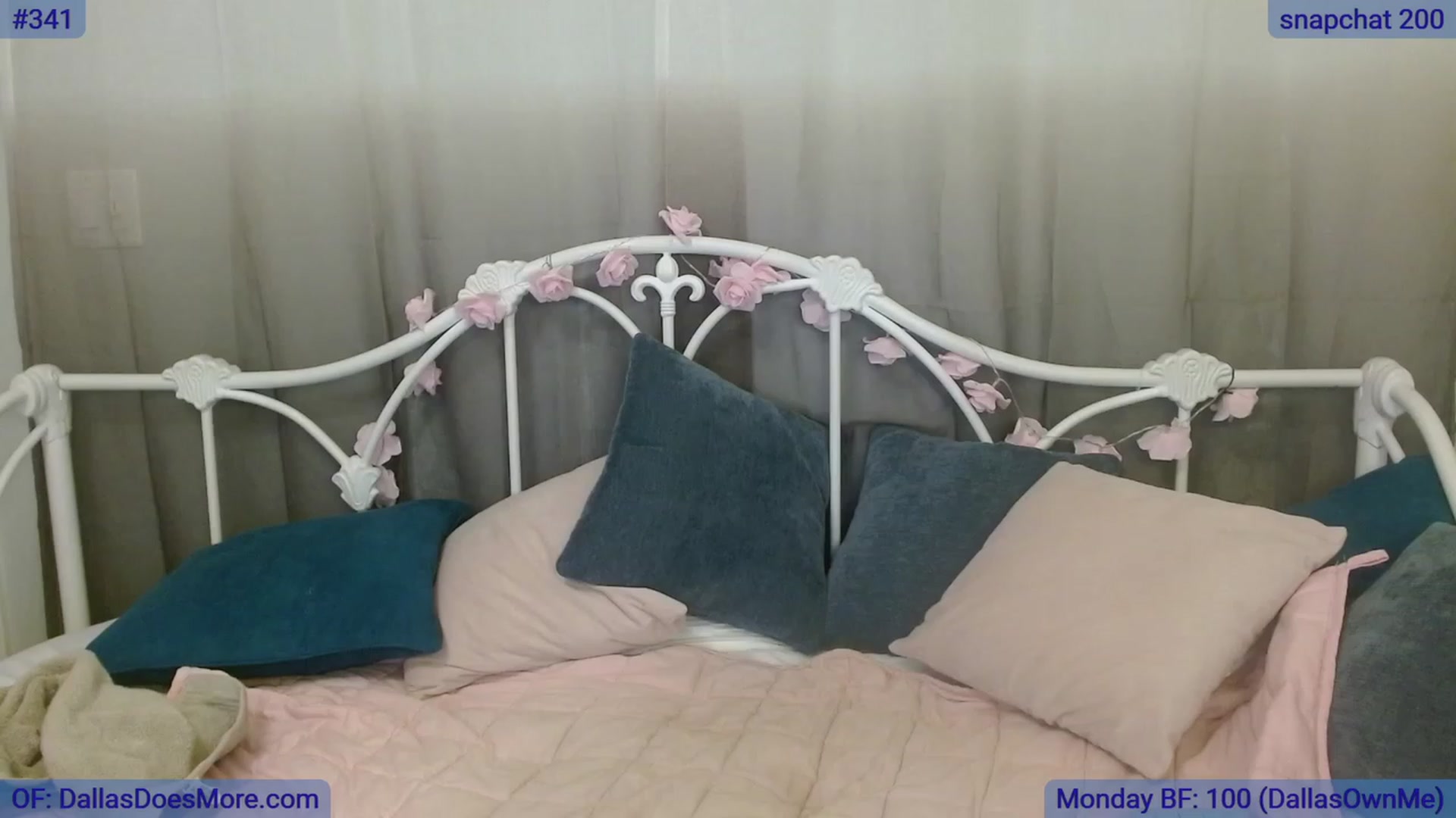 Gallery image thumbnail from DallasOhMy's myfreecams stream on, 10/24/2023, 02:11 image 5 of 20