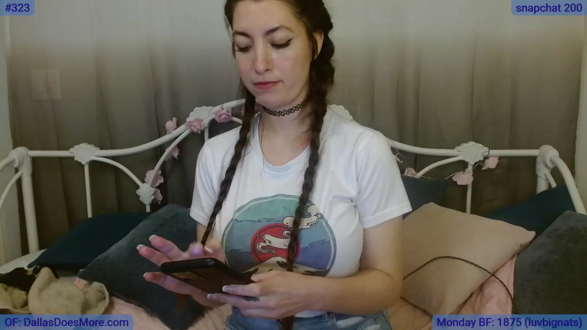 Gallery image thumbnail from DallasOhMy's myfreecams stream on, 10/24/2023, 02:11 image 16 of 20
