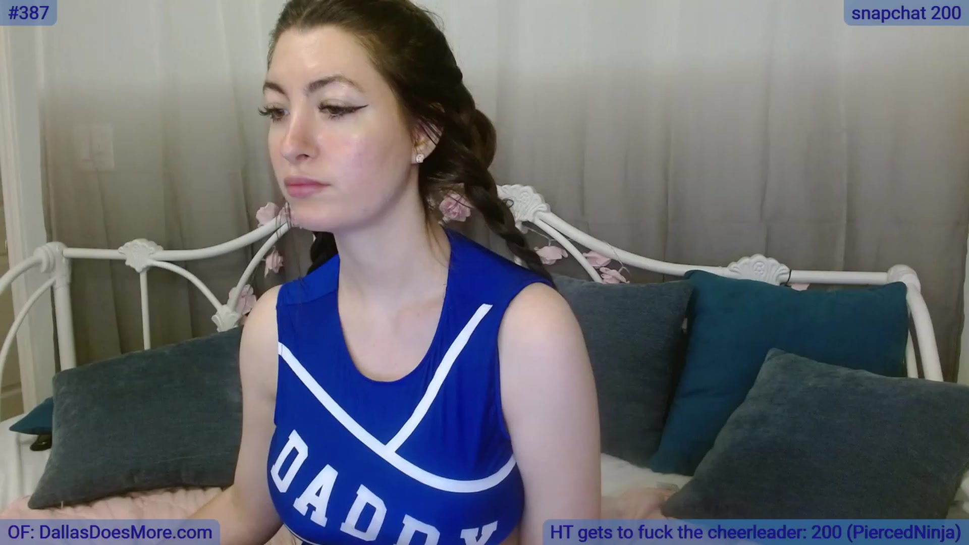 Gallery image thumbnail from DallasOhMy's myfreecams stream on, 10/29/2023, 18:14 image 19 of 20