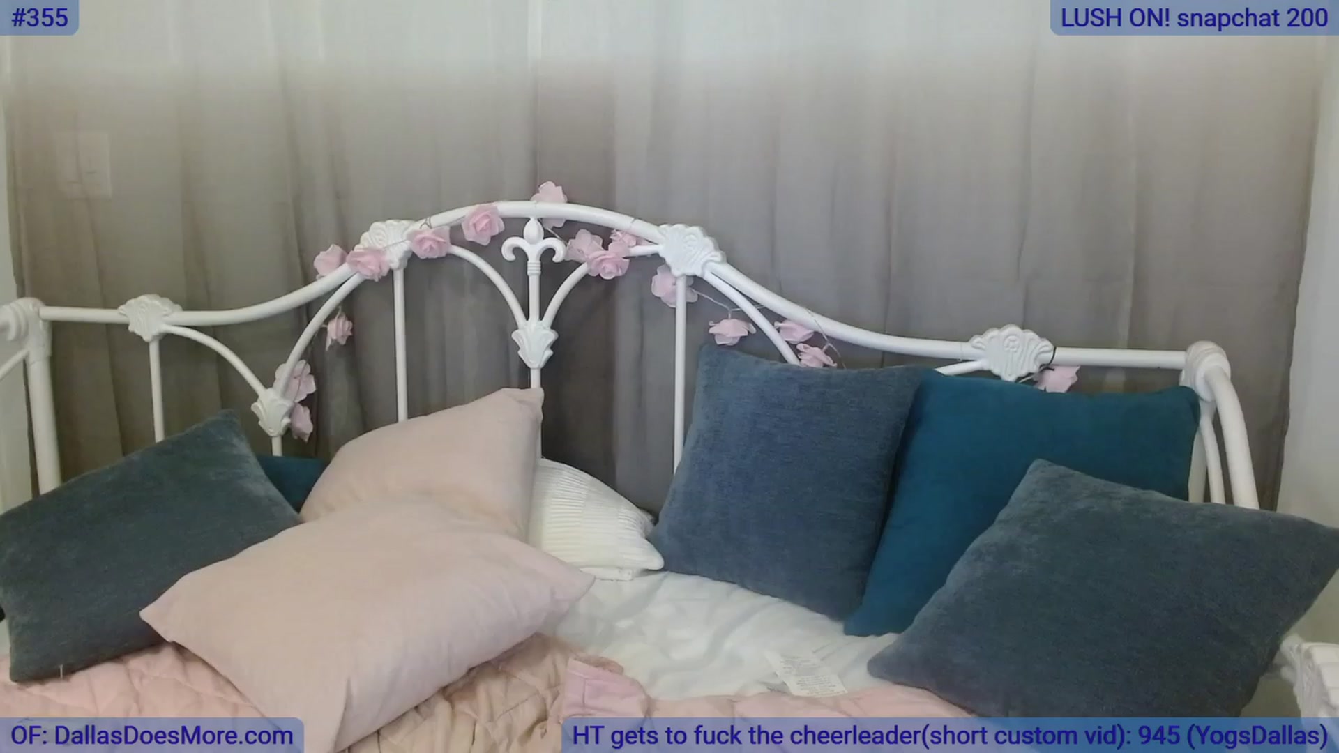 Gallery image thumbnail from DallasOhMy's myfreecams stream on, 10/29/2023, 22:21 image 19 of 20