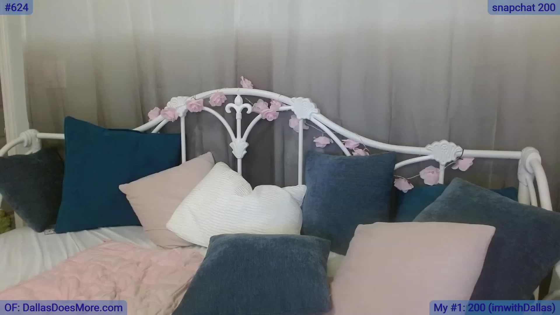 Gallery image thumbnail from DallasOhMy's myfreecams stream on, 11/03/2023, 01:37 image 7 of 20