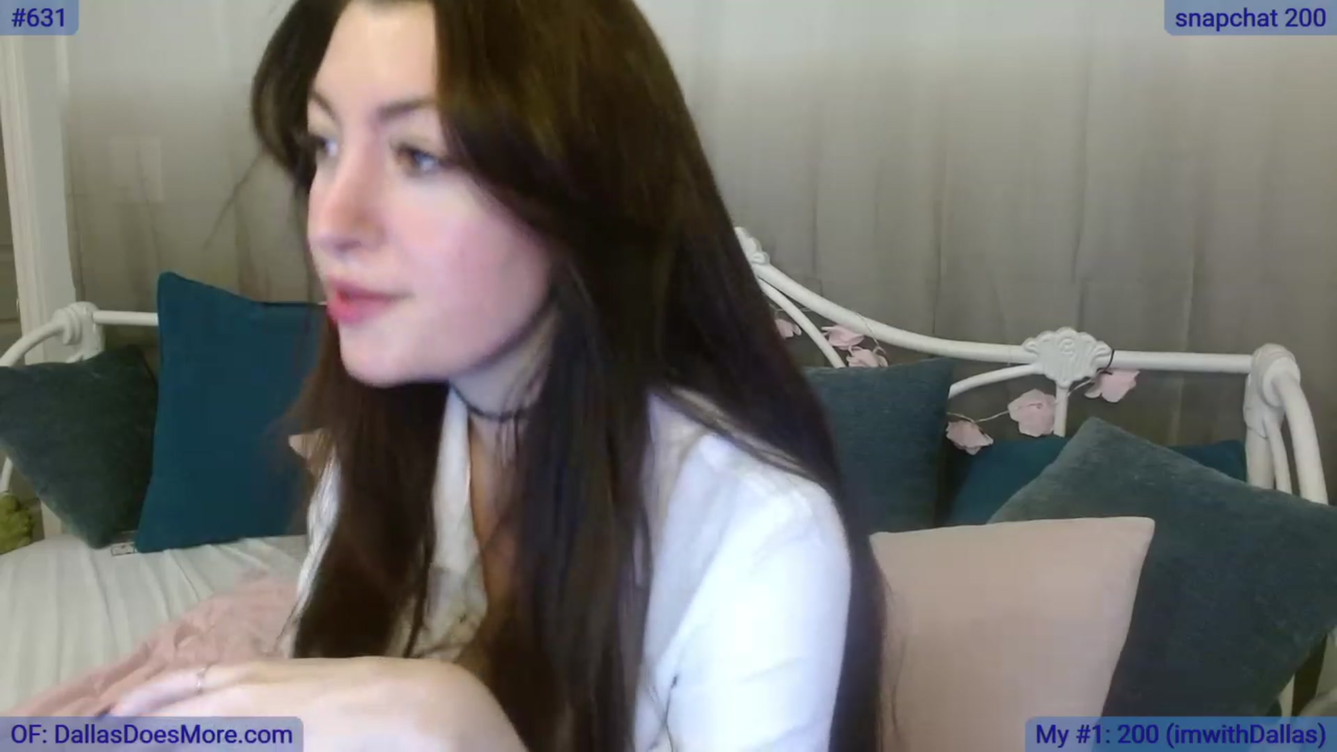 Gallery image thumbnail from DallasOhMy's myfreecams stream on, 11/03/2023, 01:37 image 16 of 20
