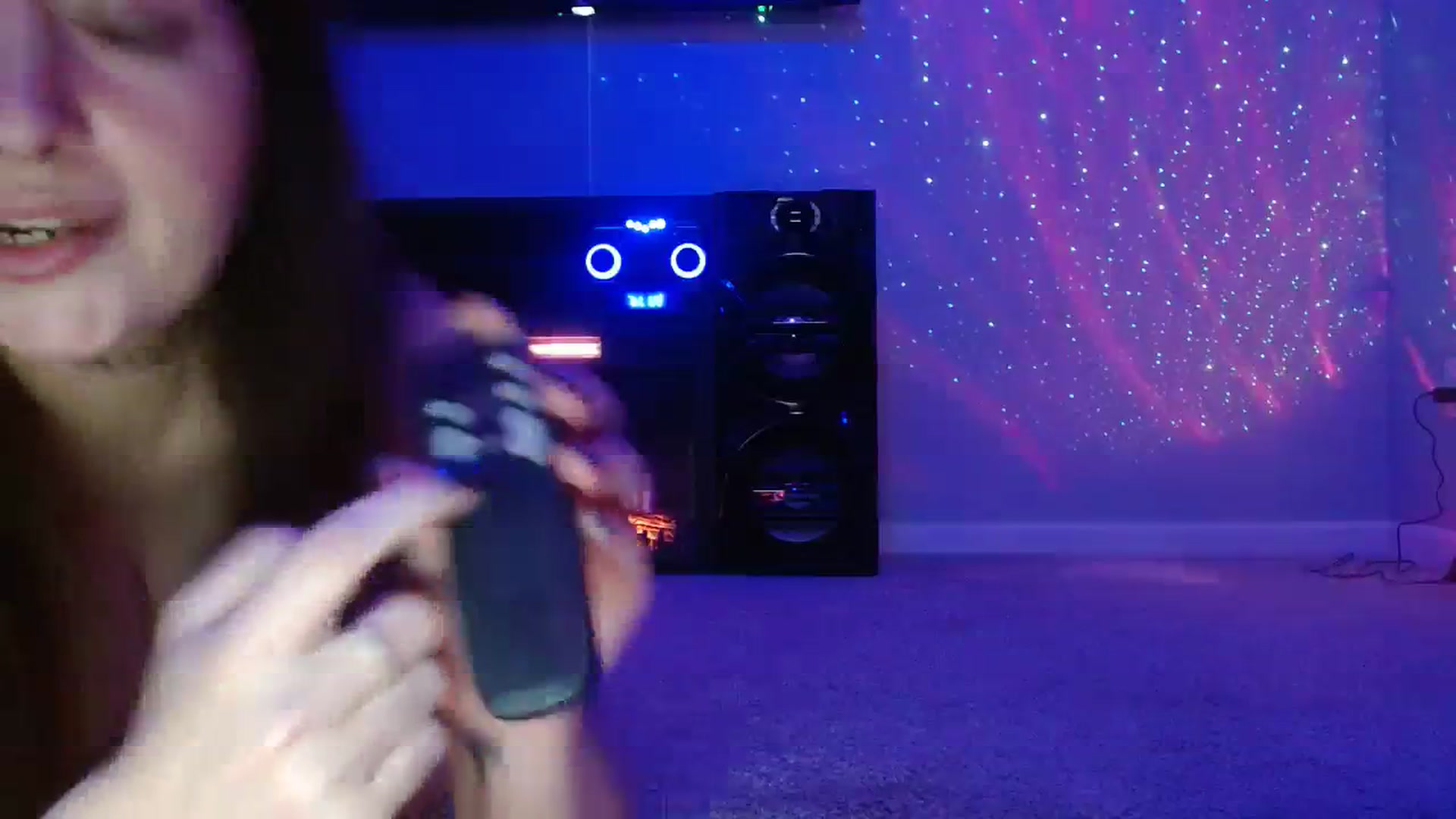 Gallery image thumbnail from DallasOhMy's myfreecams stream on, 11/10/2023, 01:47 image 10 of 20