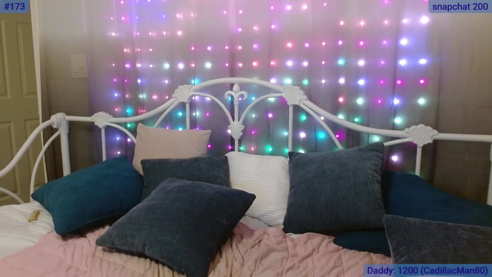 Gallery image thumbnail from DallasOhMy's myfreecams stream on, 11/20/2023, 23:12 image 11 of 20