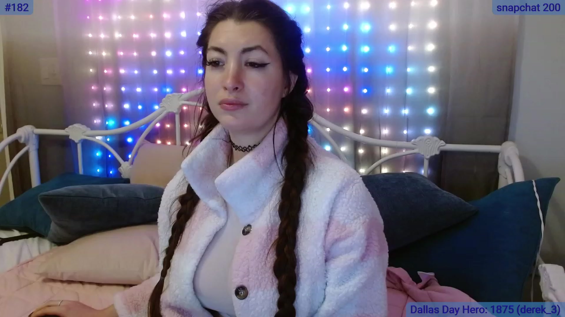 Gallery image thumbnail from DallasOhMy's myfreecams stream on, 11/27/2023, 03:09 image 19 of 20