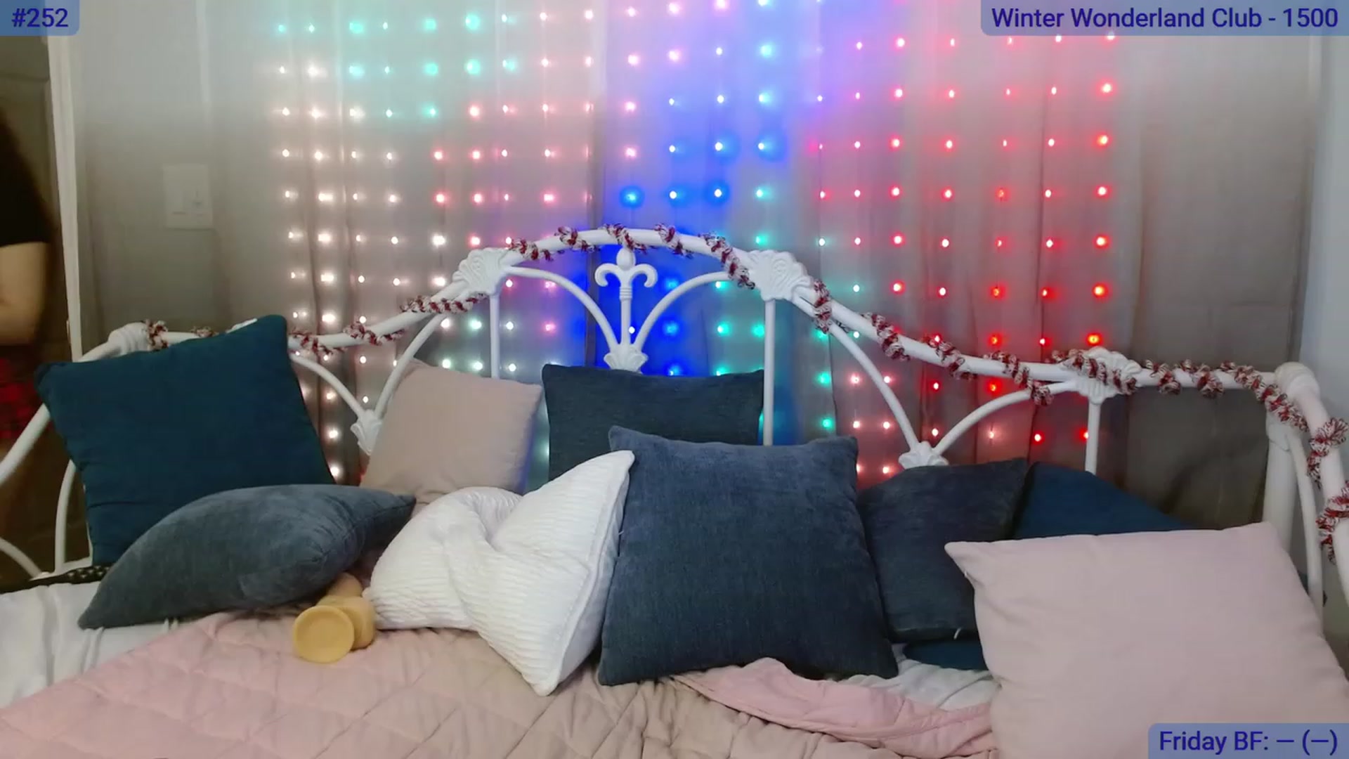 Gallery image thumbnail from DallasOhMy's myfreecams stream on, 12/08/2023, 22:49 image 10 of 20