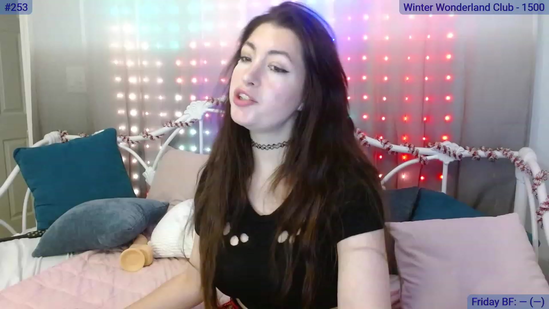 Gallery image thumbnail from DallasOhMy's myfreecams stream on, 12/08/2023, 22:49 image 12 of 20