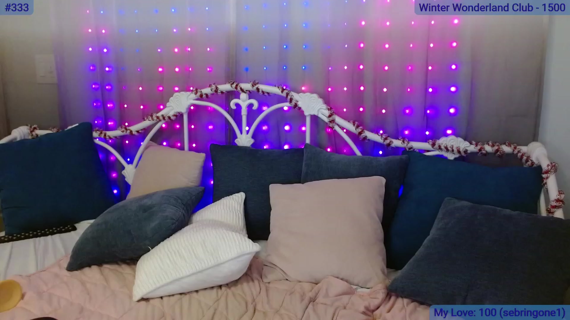 Gallery image thumbnail from DallasOhMy's myfreecams stream on, 12/10/2023, 04:01 image 6 of 20
