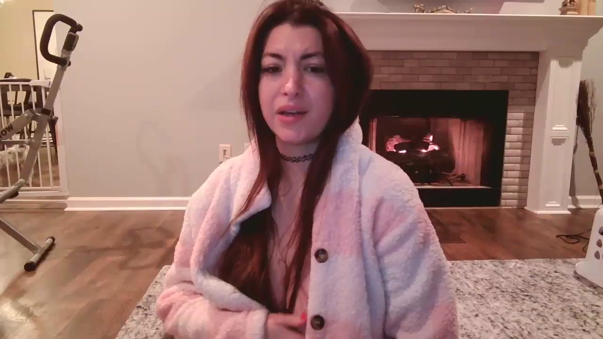 Gallery image thumbnail from DallasOhMy's myfreecams stream on, 12/14/2023, 06:15 image 19 of 20