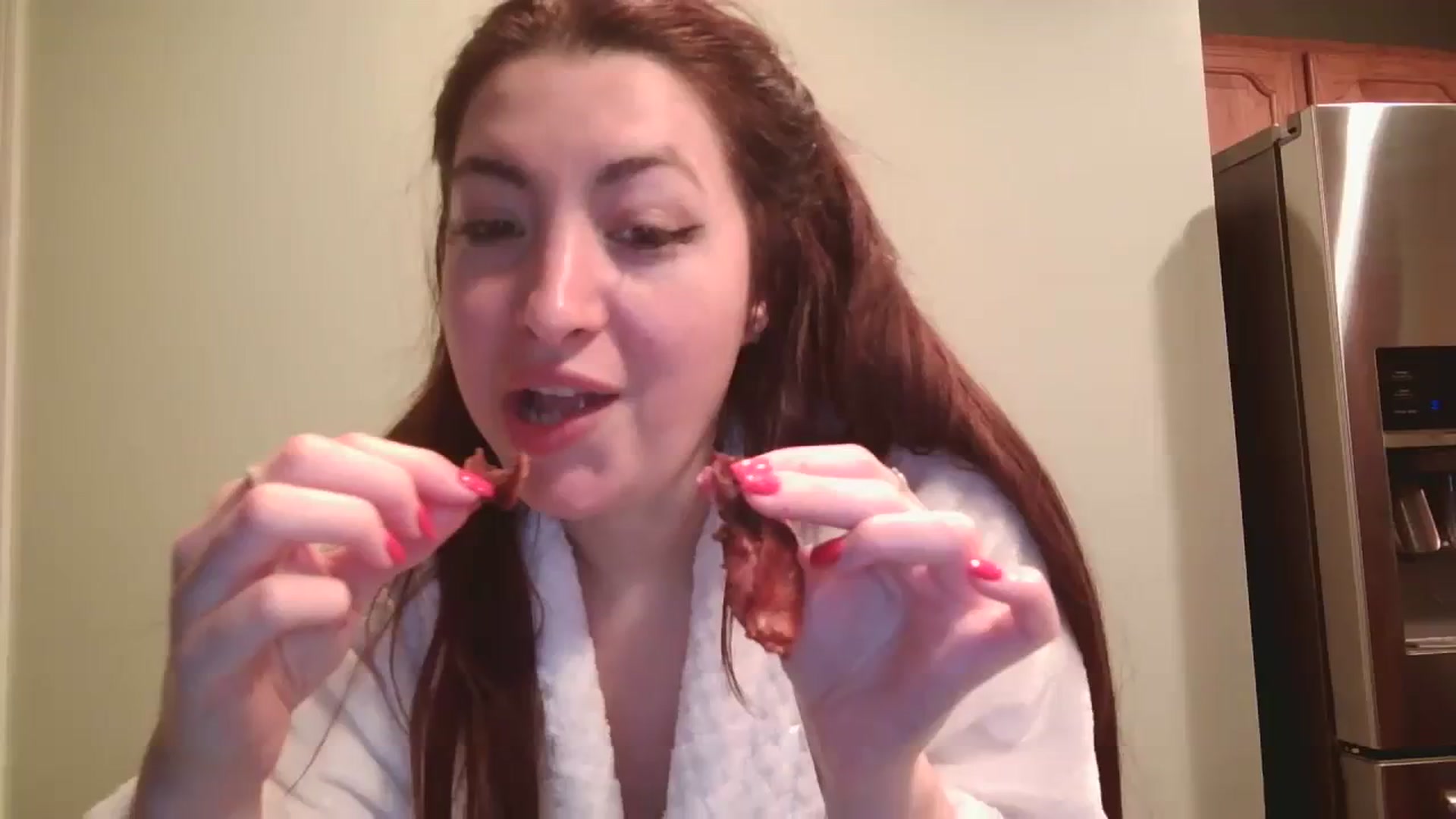 Gallery image thumbnail from DallasOhMy's myfreecams stream on, 12/17/2023, 07:49 image 14 of 20