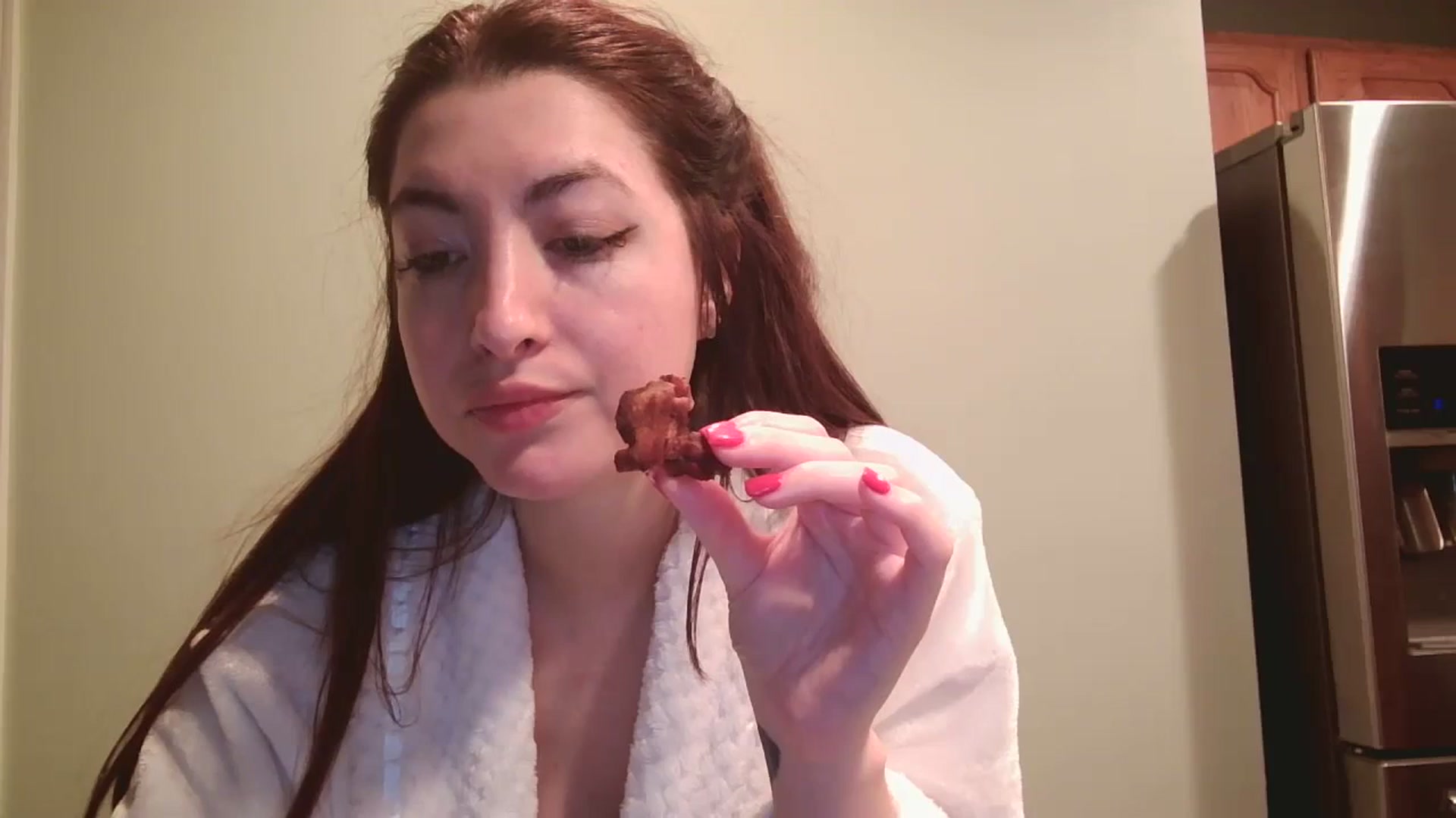 Gallery image thumbnail from DallasOhMy's myfreecams stream on, 12/17/2023, 07:49 image 13 of 20