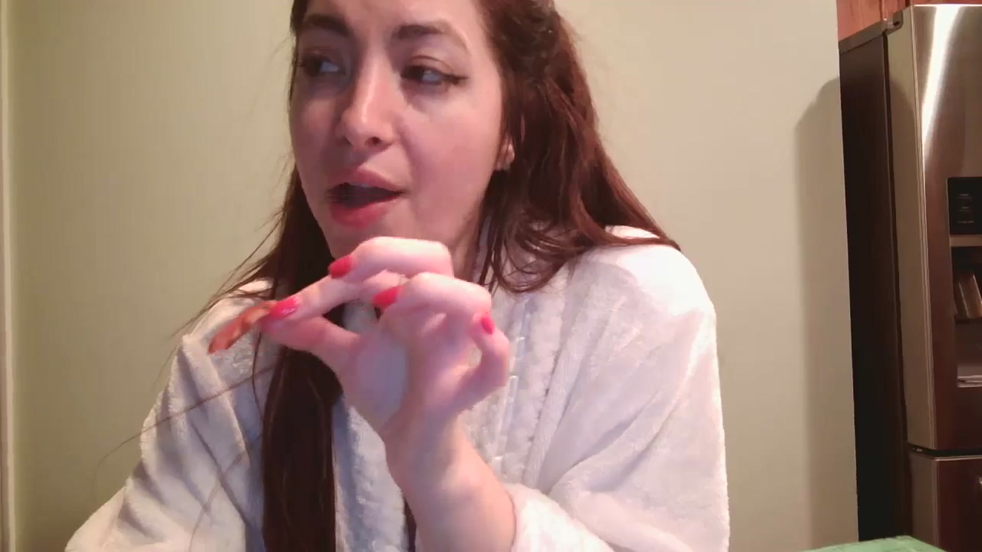 Gallery image thumbnail from DallasOhMy's myfreecams stream on, 12/17/2023, 07:49 image 12 of 20