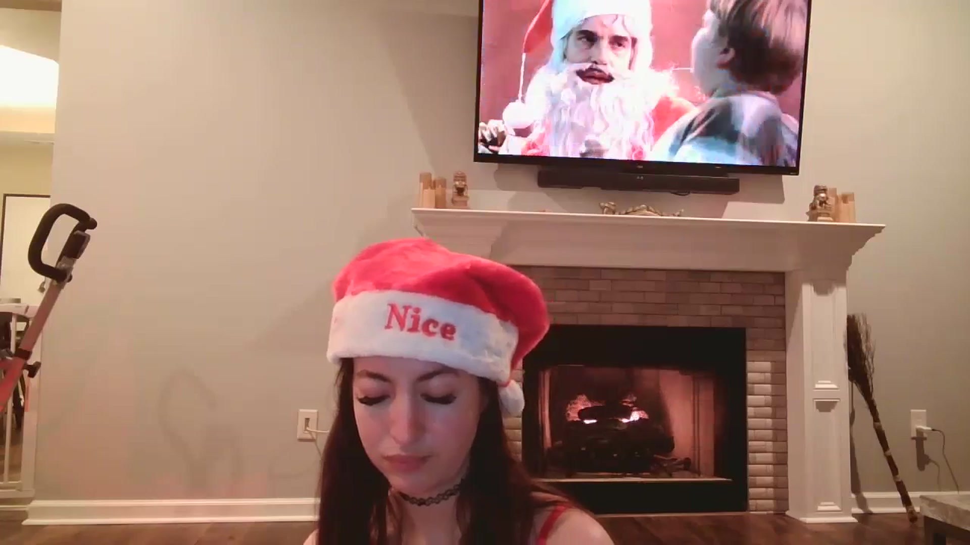 Gallery image thumbnail from DallasOhMy's myfreecams stream on, 12/19/2023, 03:11 image 16 of 20