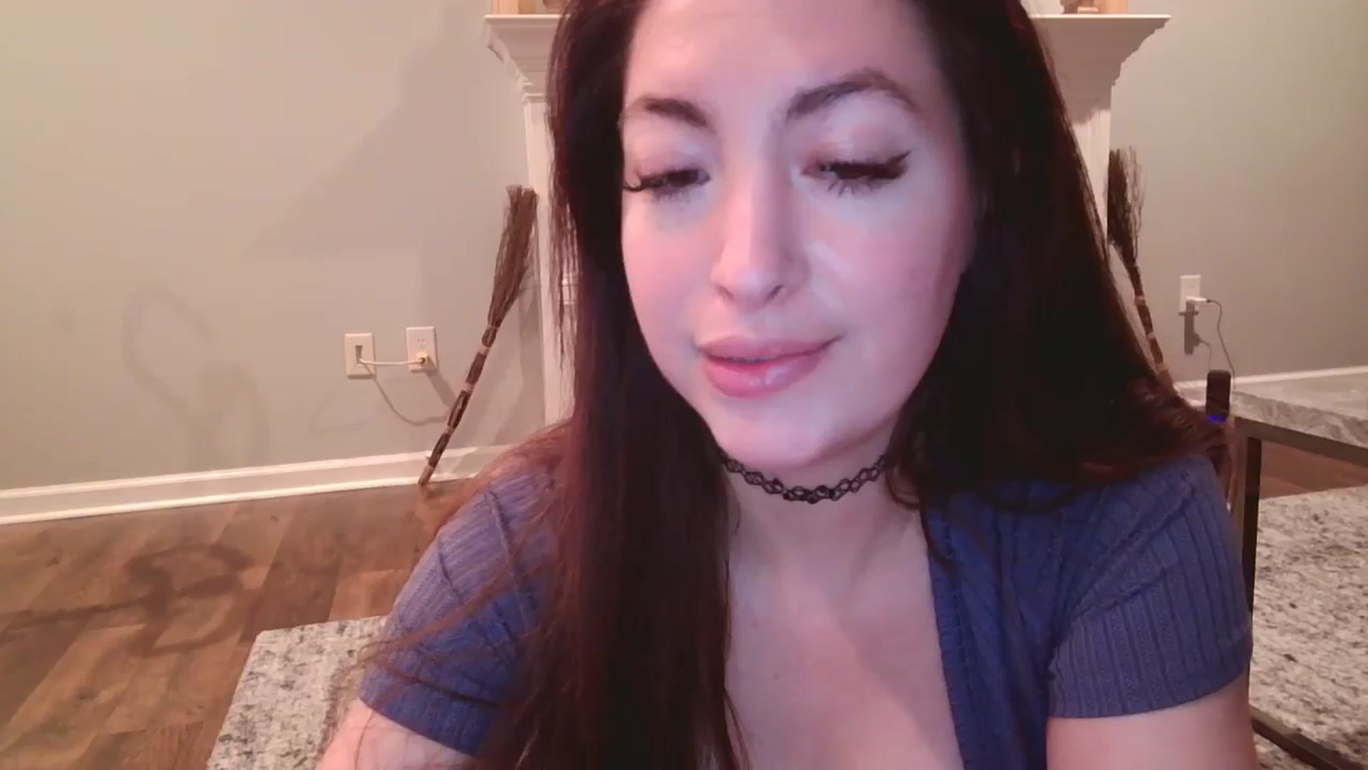 Gallery image thumbnail from DallasOhMy's myfreecams stream on, 12/24/2023, 01:01 image 1 of 20