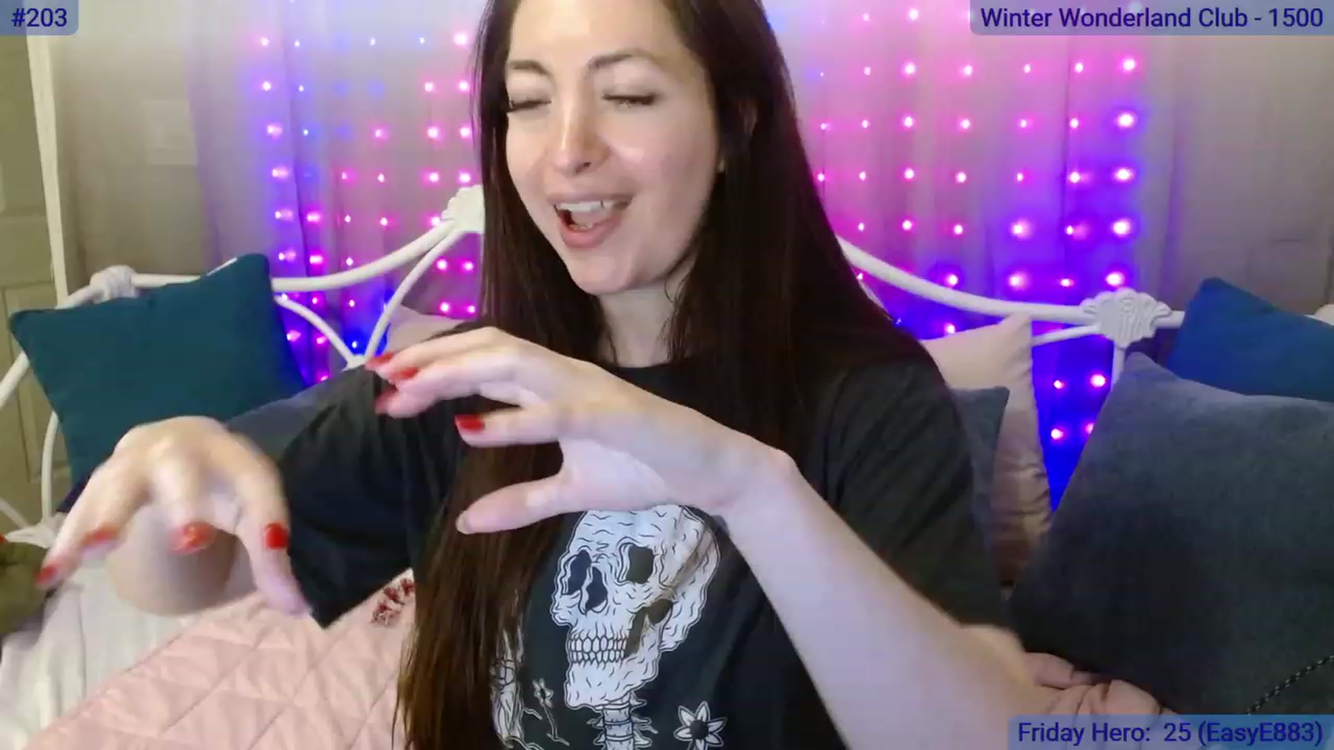 Gallery image thumbnail from DallasOhMy's myfreecams stream on, 12/30/2023, 07:02 image 13 of 20