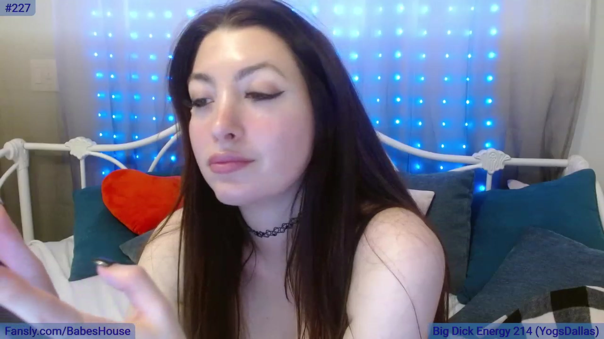 Gallery image thumbnail from DallasOhMy's myfreecams stream on, 02/10/2024, 02:15 image 15 of 20