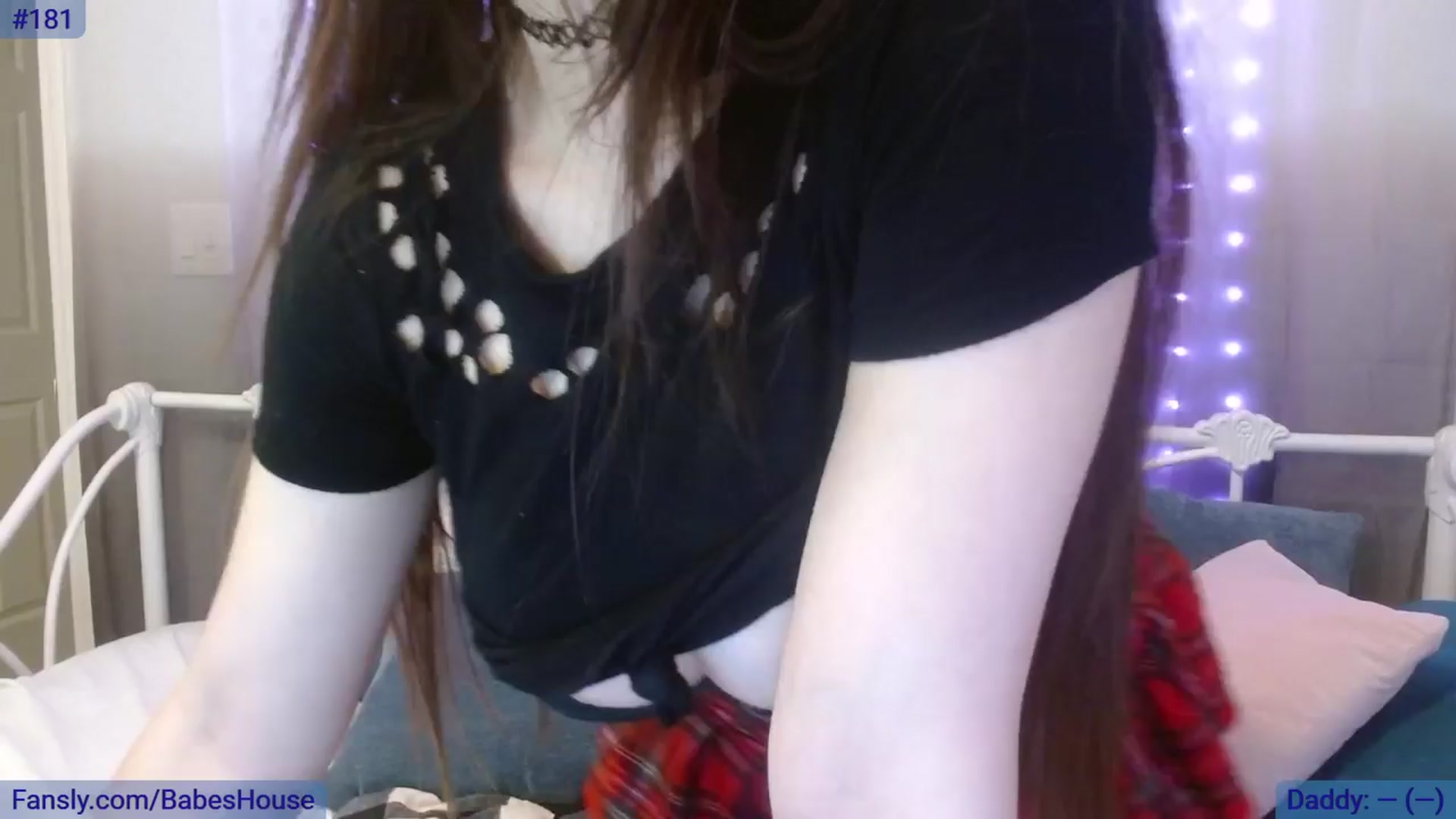 Gallery image thumbnail from DallasOhMy's myfreecams stream on, 03/22/2024, 16:32 image 5 of 20