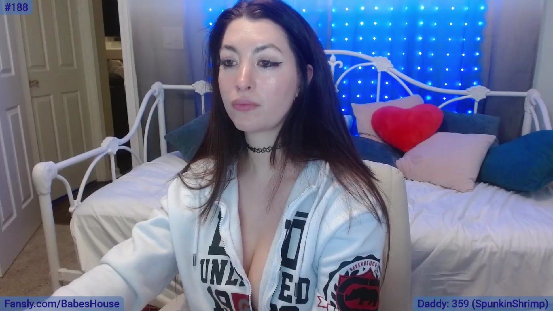 Gallery image thumbnail from DallasOhMy's myfreecams stream on, 03/26/2024, 05:24 image 20 of 20