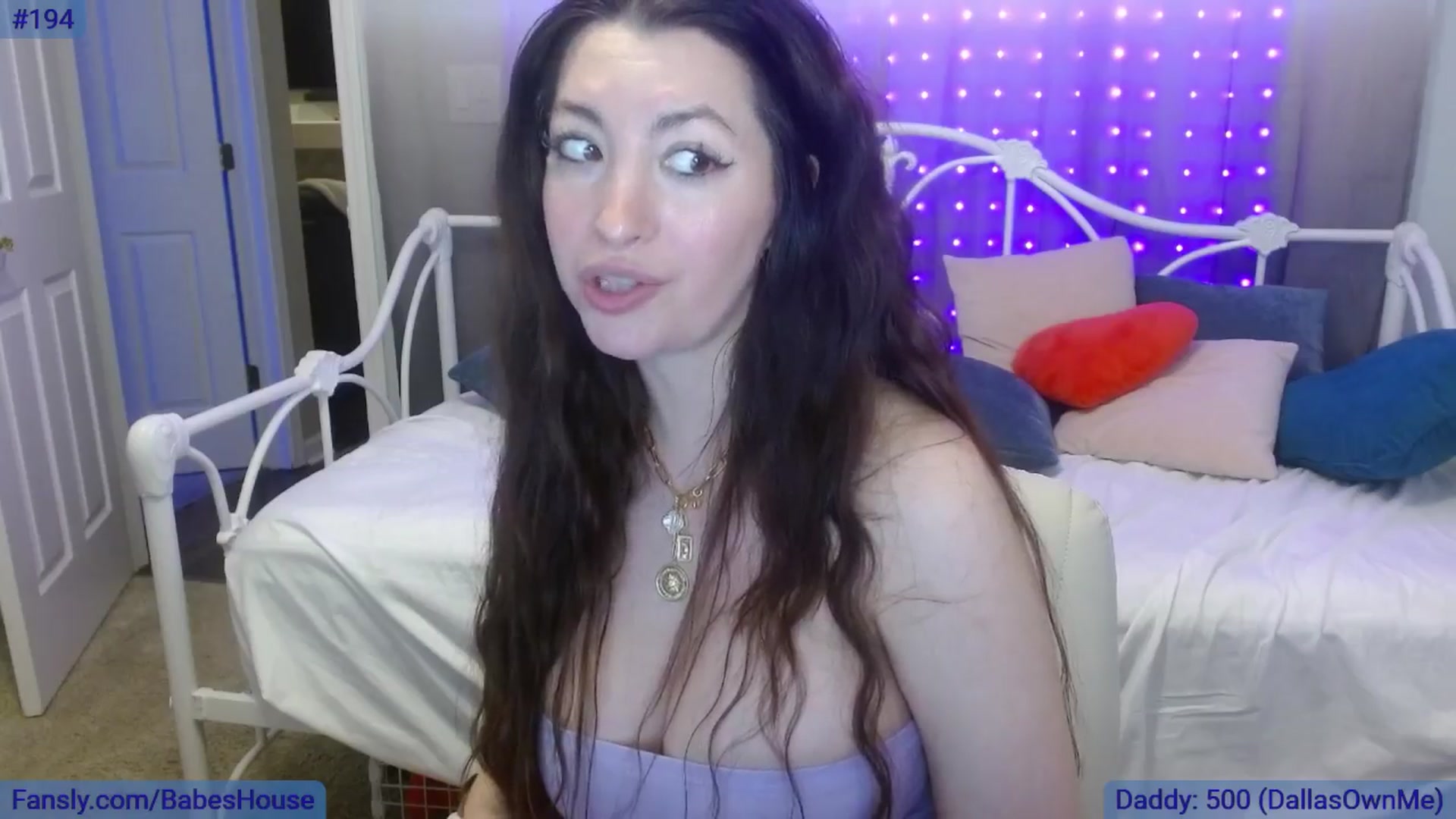 Gallery image thumbnail from DallasOhMy's myfreecams stream on, 03/29/2024, 04:07 image 19 of 20