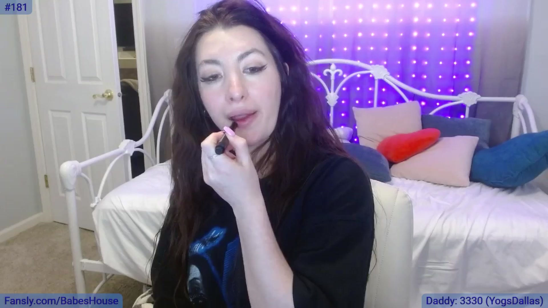 Gallery image thumbnail from DallasOhMy's myfreecams stream on, 03/30/2024, 02:16 image 11 of 20