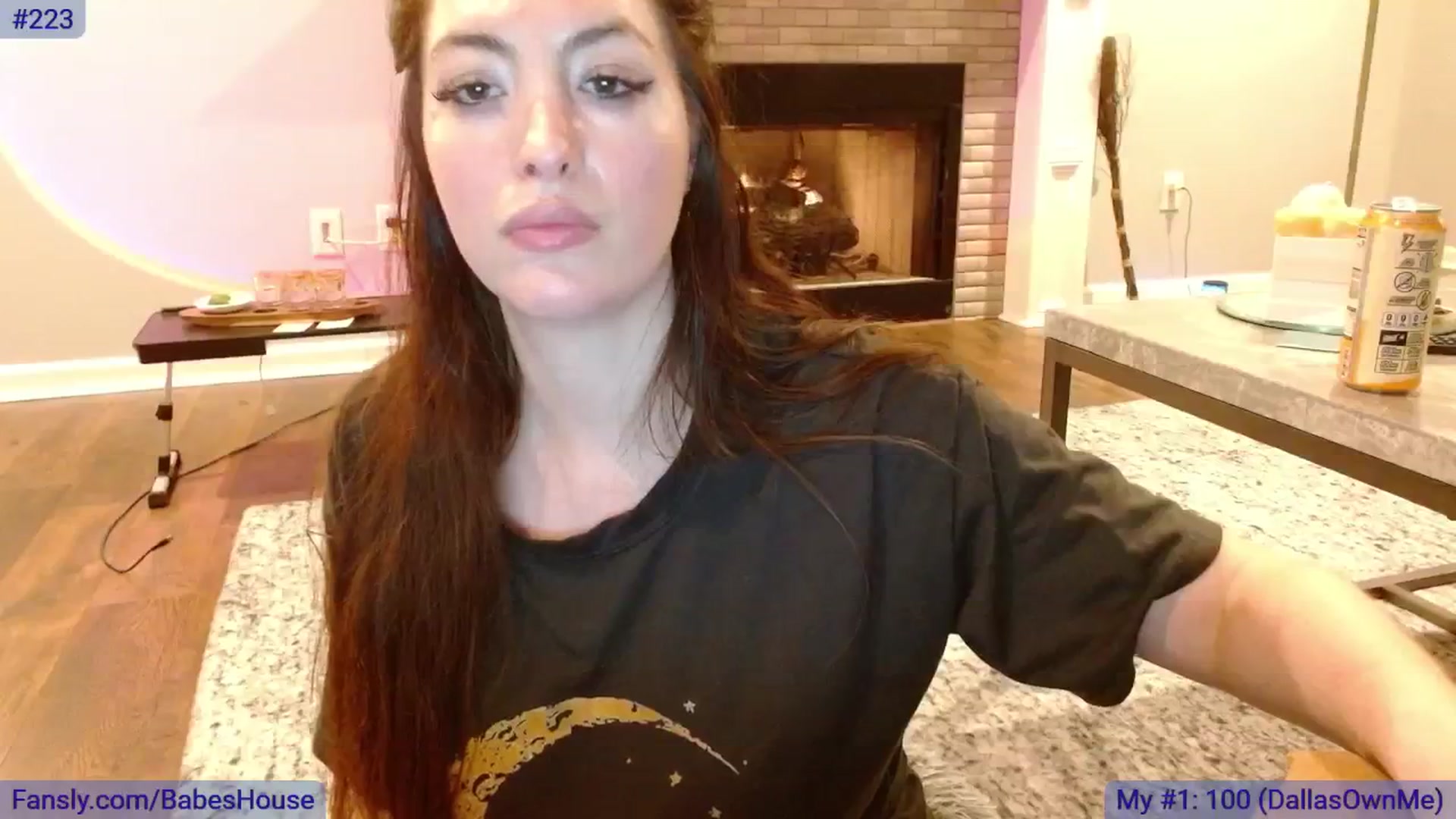 Gallery image thumbnail from DallasOhMy's myfreecams stream on, 05/06/2024, 01:50 image 2 of 20
