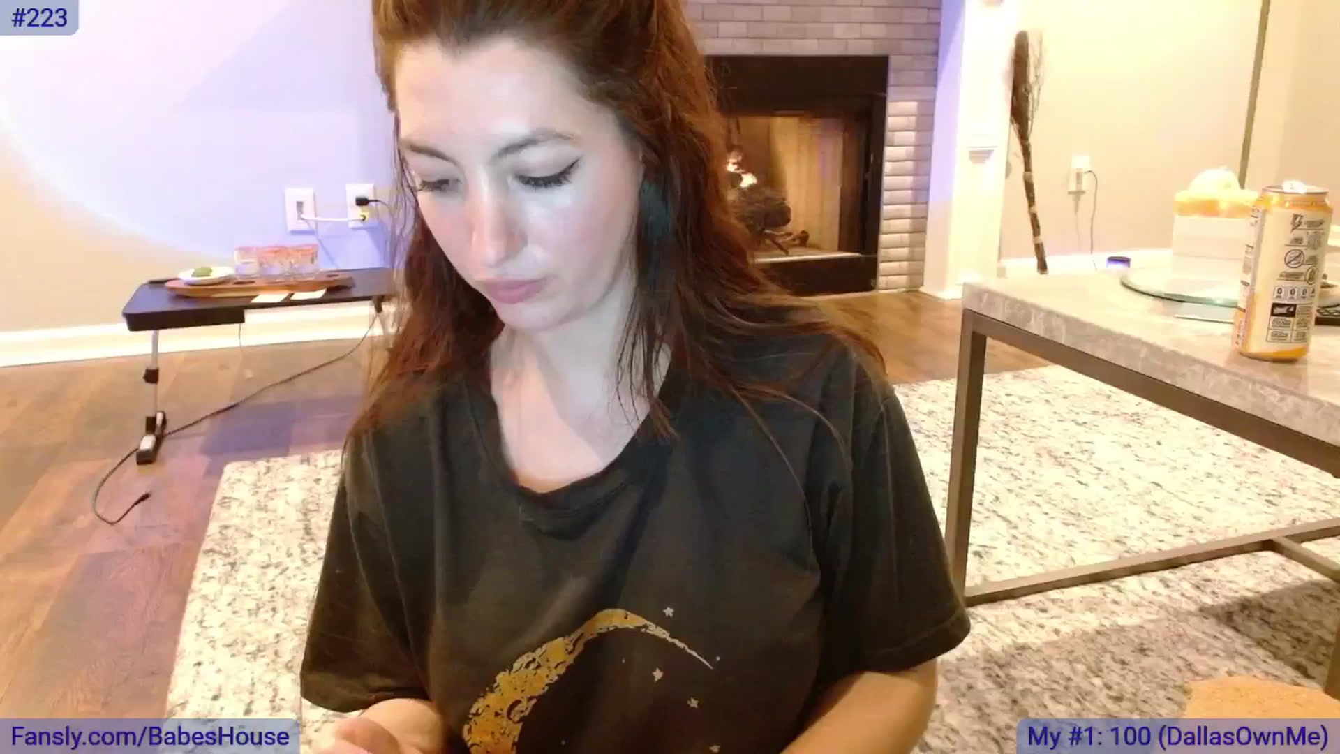 Gallery image thumbnail from DallasOhMy's myfreecams stream on, 05/06/2024, 01:50 image 8 of 20