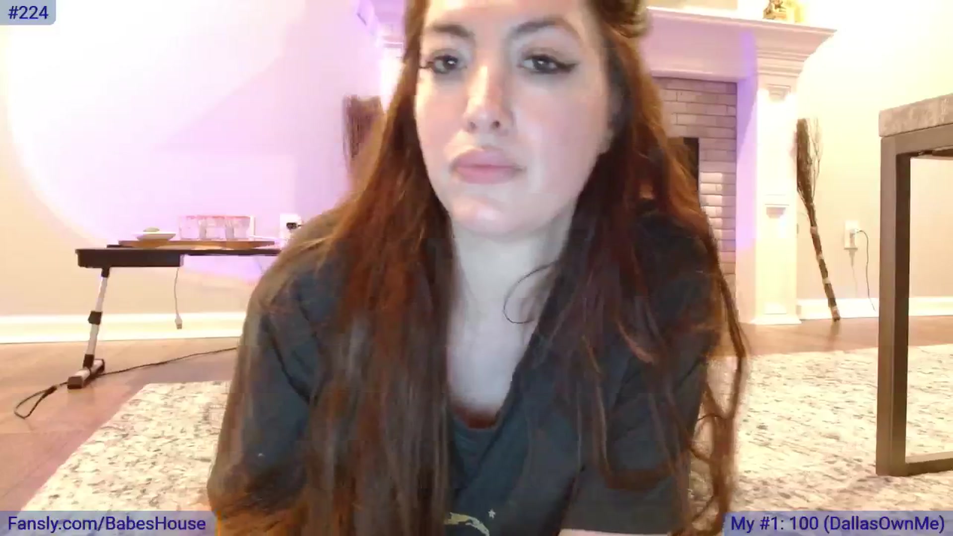 Gallery image thumbnail from DallasOhMy's myfreecams stream on, 05/06/2024, 02:28 image 8 of 20
