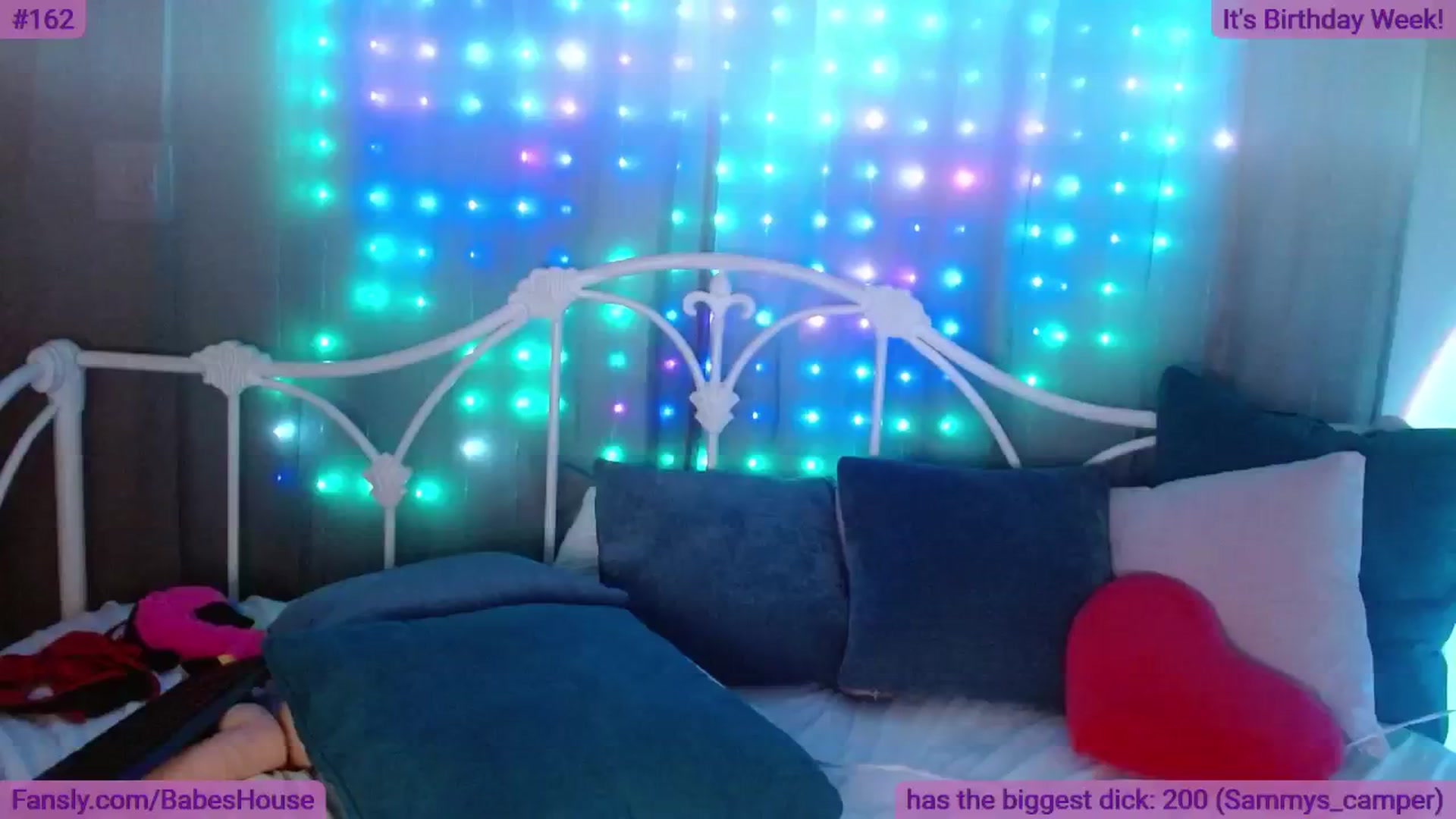 Gallery image thumbnail from DallasOhMy's myfreecams stream on, 05/14/2024, 06:33 image 14 of 20