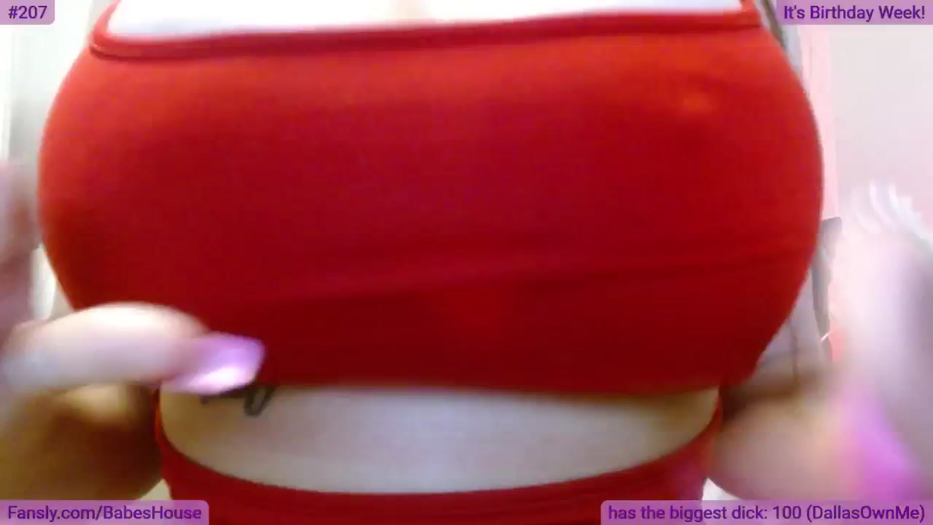 Gallery image thumbnail from DallasOhMy's myfreecams stream on, 05/17/2024, 02:39 image 9 of 20