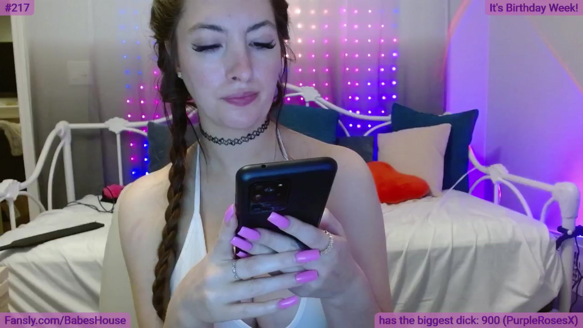 Gallery image thumbnail from DallasOhMy's myfreecams stream on, 05/18/2024, 24:04 image 4 of 20