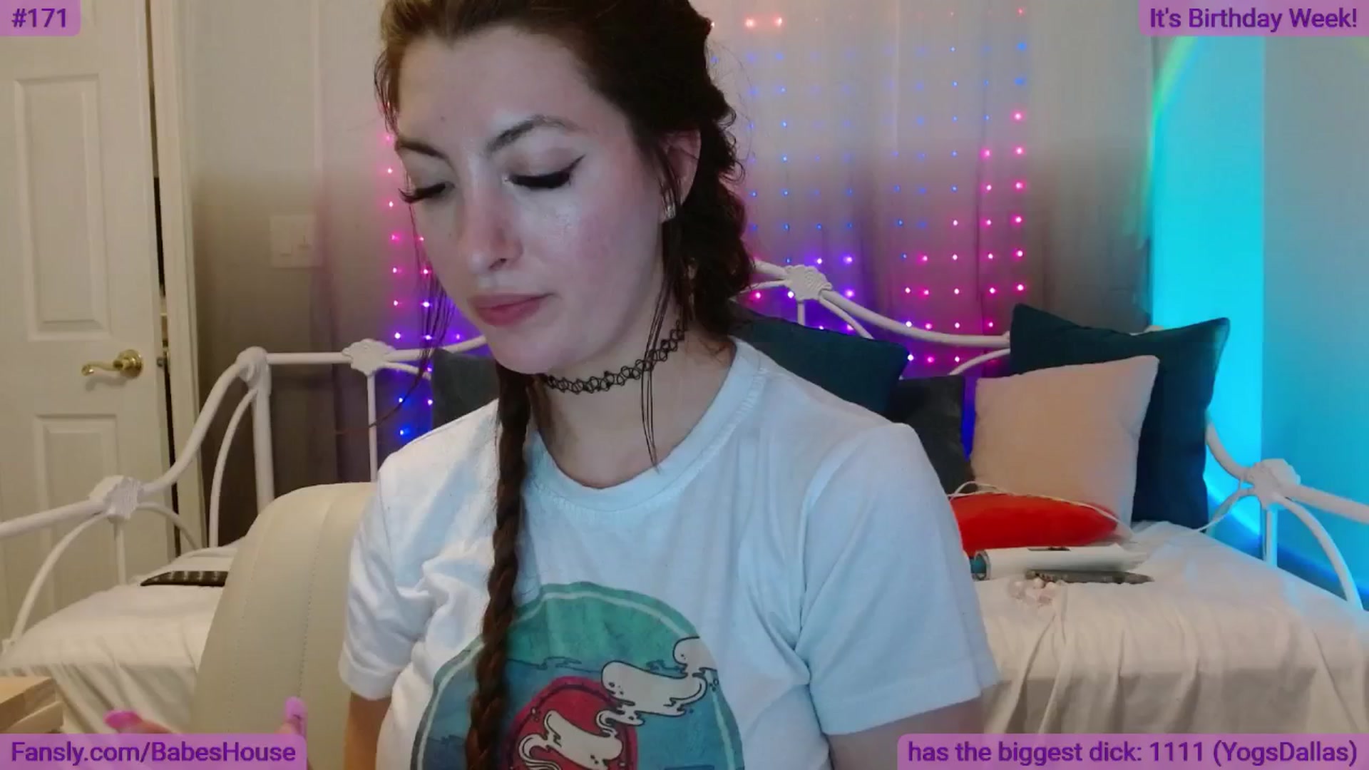 Gallery image thumbnail from DallasOhMy's myfreecams stream on, 05/18/2024, 03:07 image 12 of 20