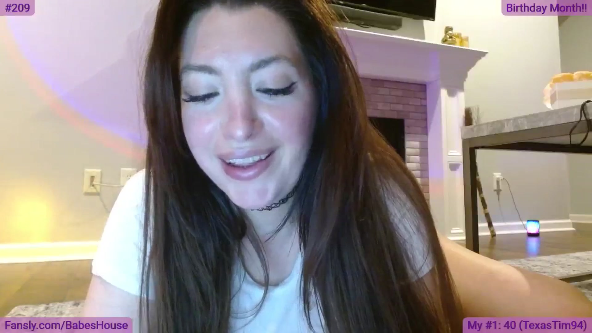 Gallery image thumbnail from DallasOhMy's myfreecams stream on, 05/24/2024, 01:20 image 14 of 20