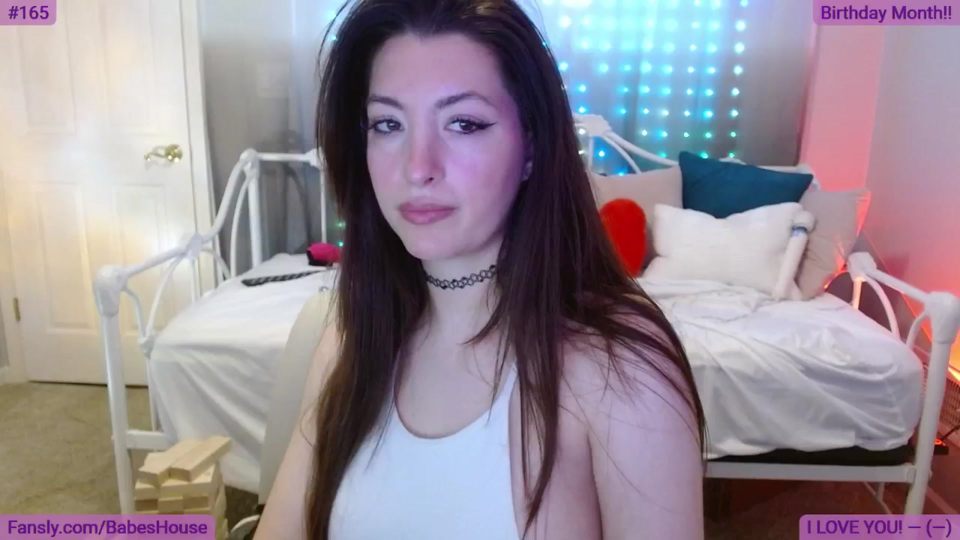 Gallery image thumbnail from DallasOhMy's myfreecams stream on, 05/28/2024, 24:03 image 12 of 20