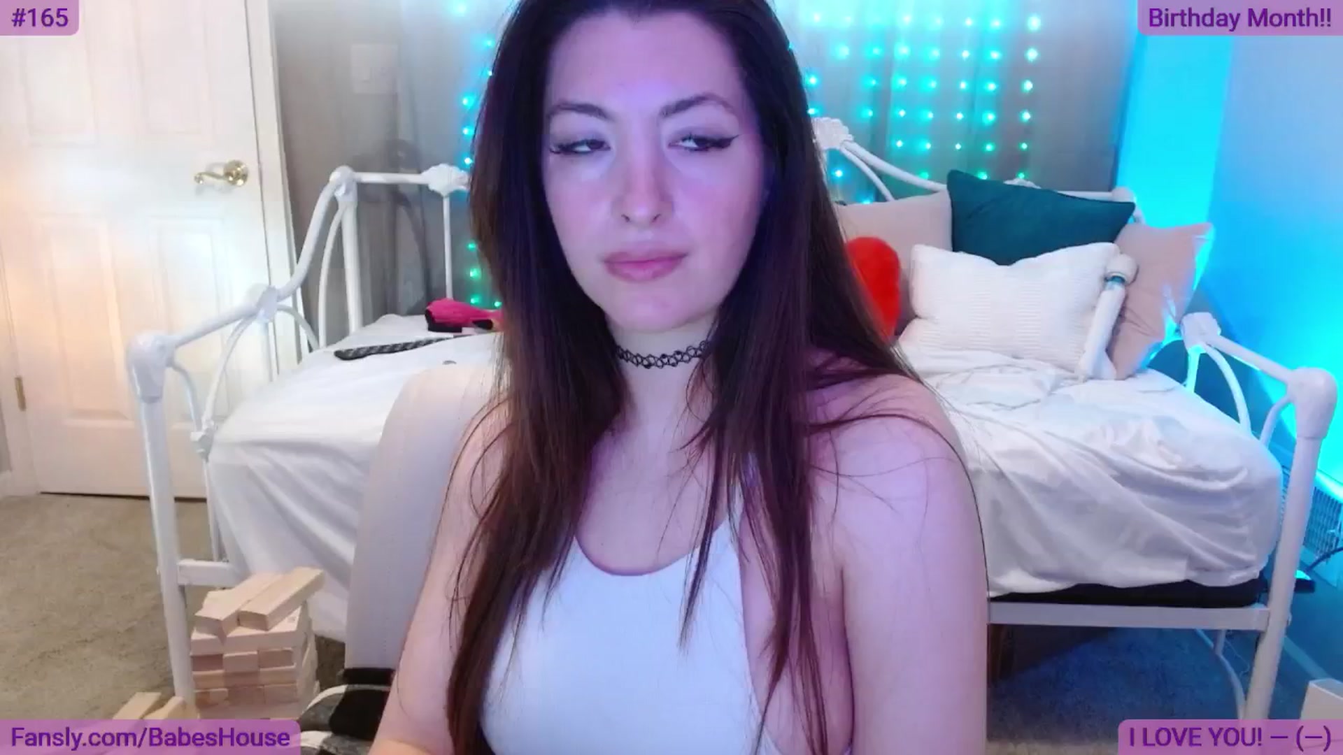 Gallery image thumbnail from DallasOhMy's myfreecams stream on, 05/28/2024, 24:03 image 14 of 20