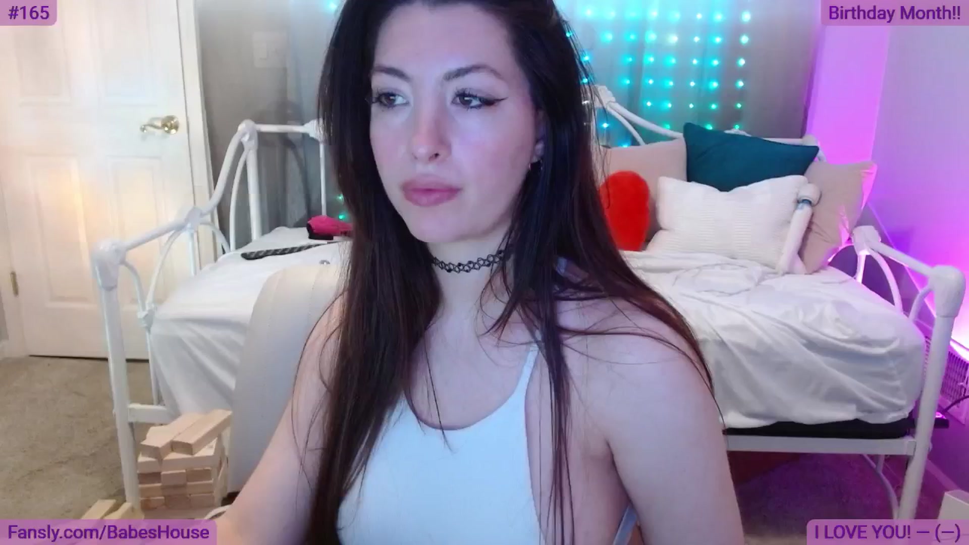 Gallery image thumbnail from DallasOhMy's myfreecams stream on, 05/28/2024, 24:03 image 17 of 20