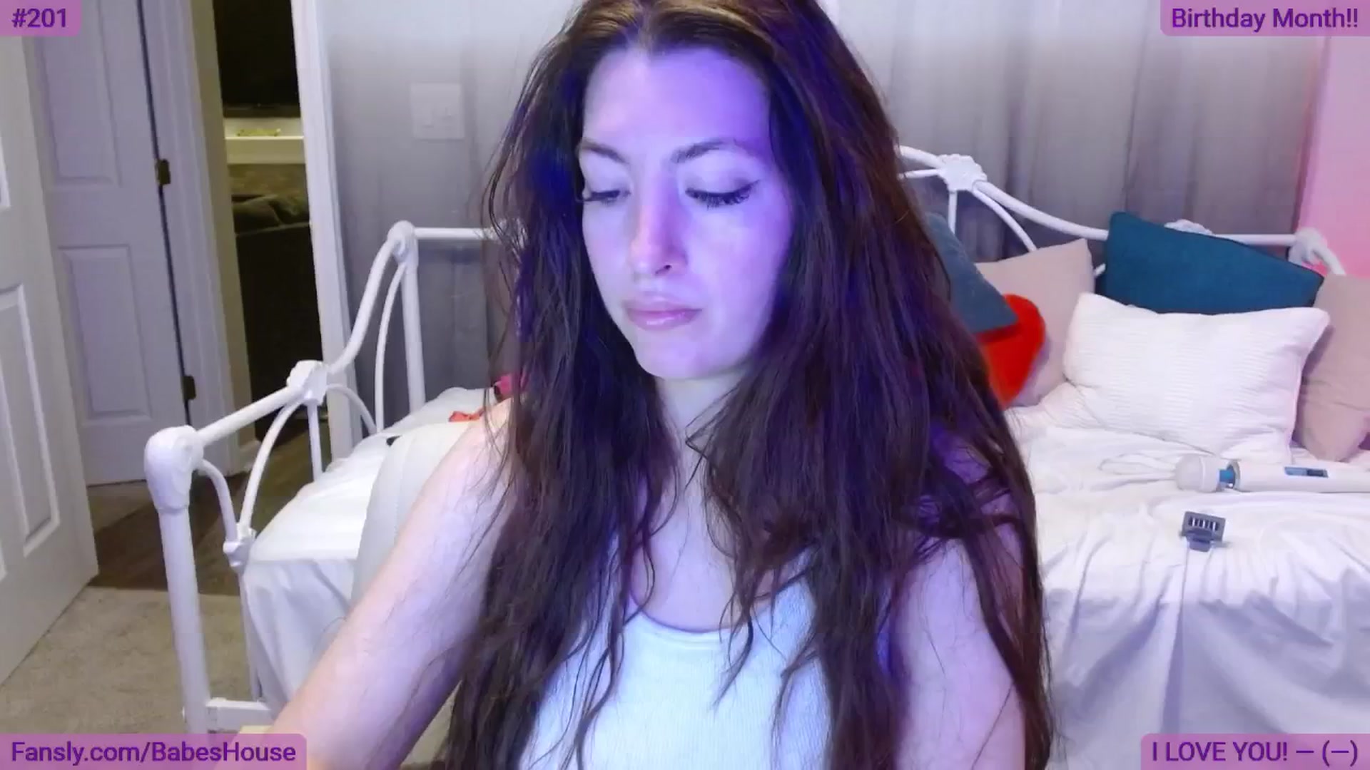 Gallery image thumbnail from DallasOhMy's myfreecams stream on, 06/01/2024, 02:18 image 1 of 20