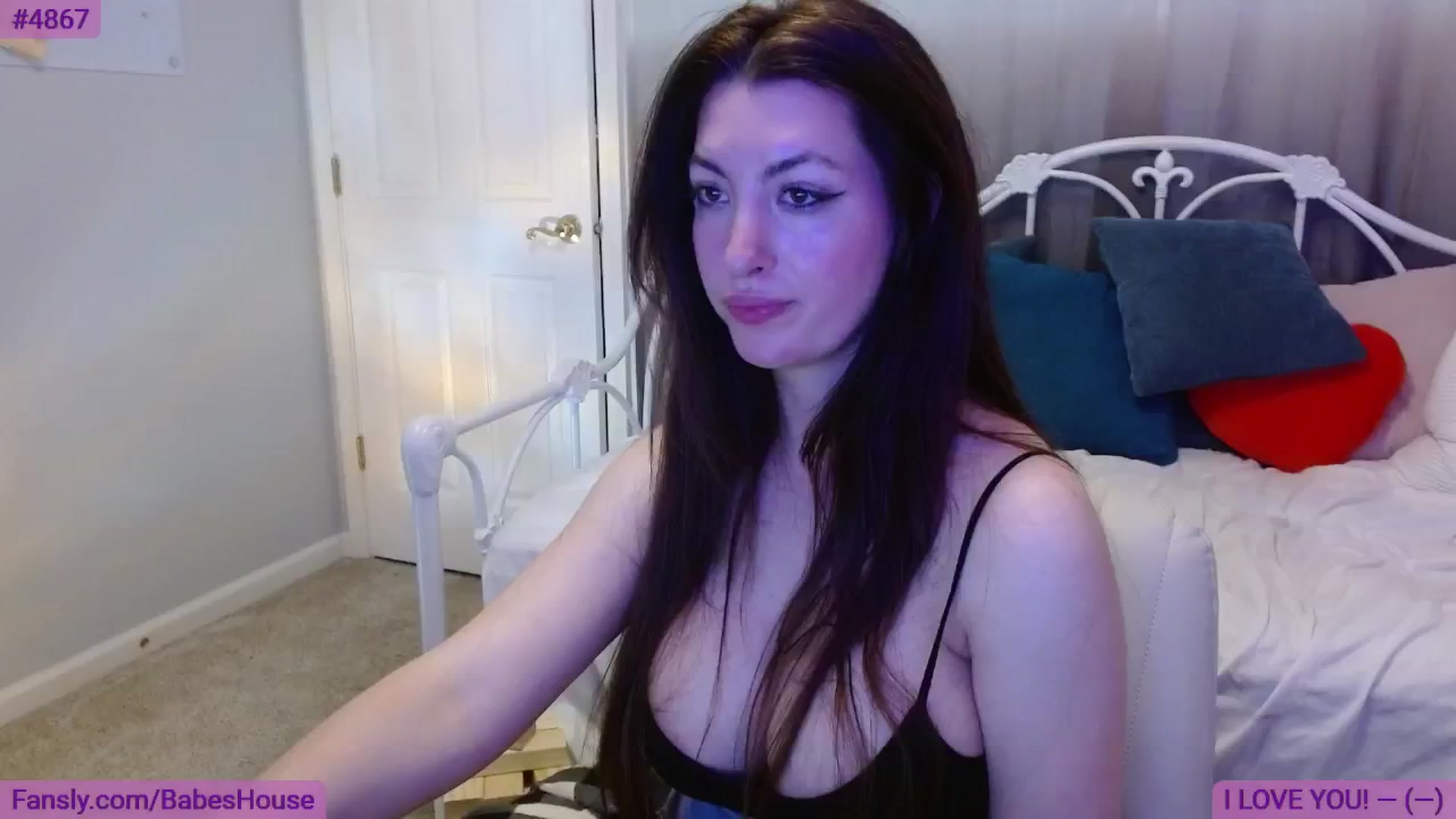 Gallery image thumbnail from DallasOhMy's myfreecams stream on, 06/03/2024, 02:22 image 15 of 20