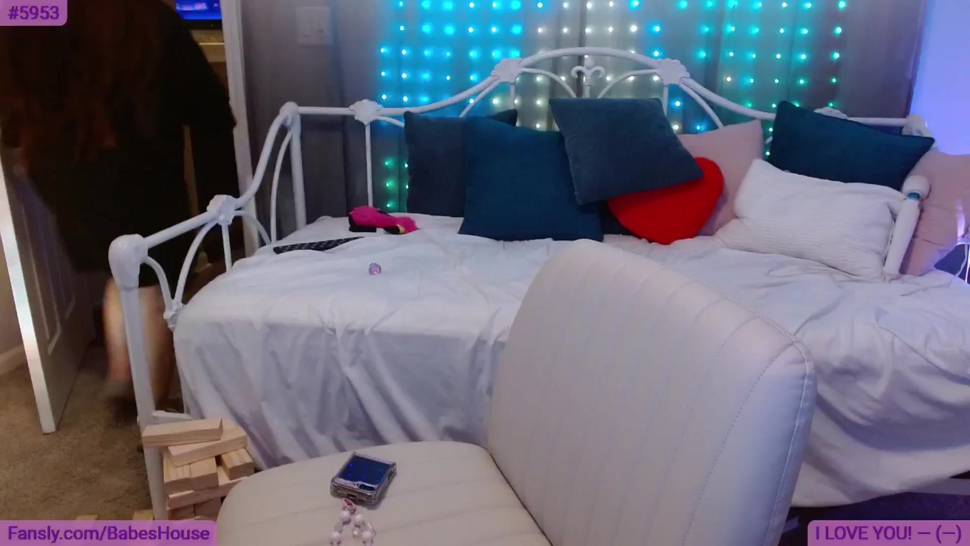 Gallery image thumbnail from DallasOhMy's myfreecams stream on, 06/03/2024, 21:54 image 7 of 20
