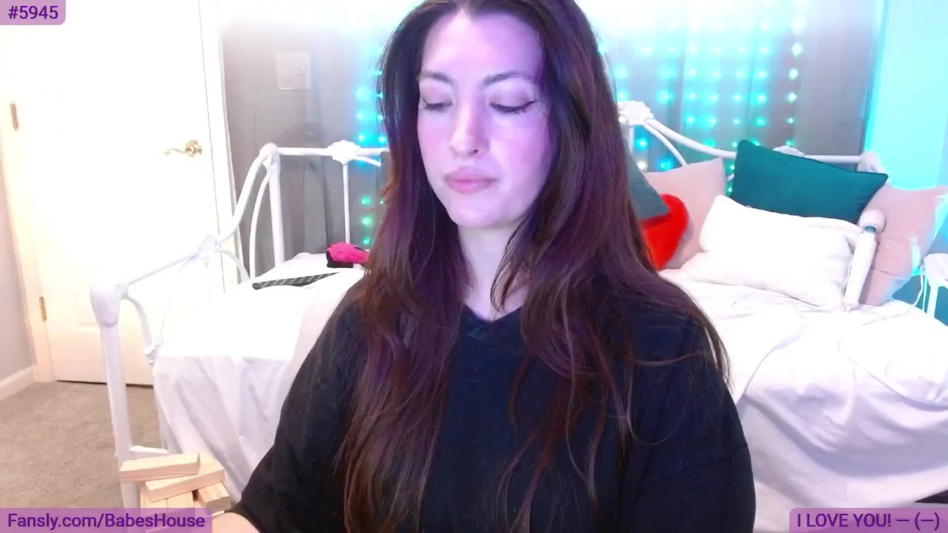 Gallery image thumbnail from DallasOhMy's myfreecams stream on, 06/03/2024, 21:54 image 4 of 20