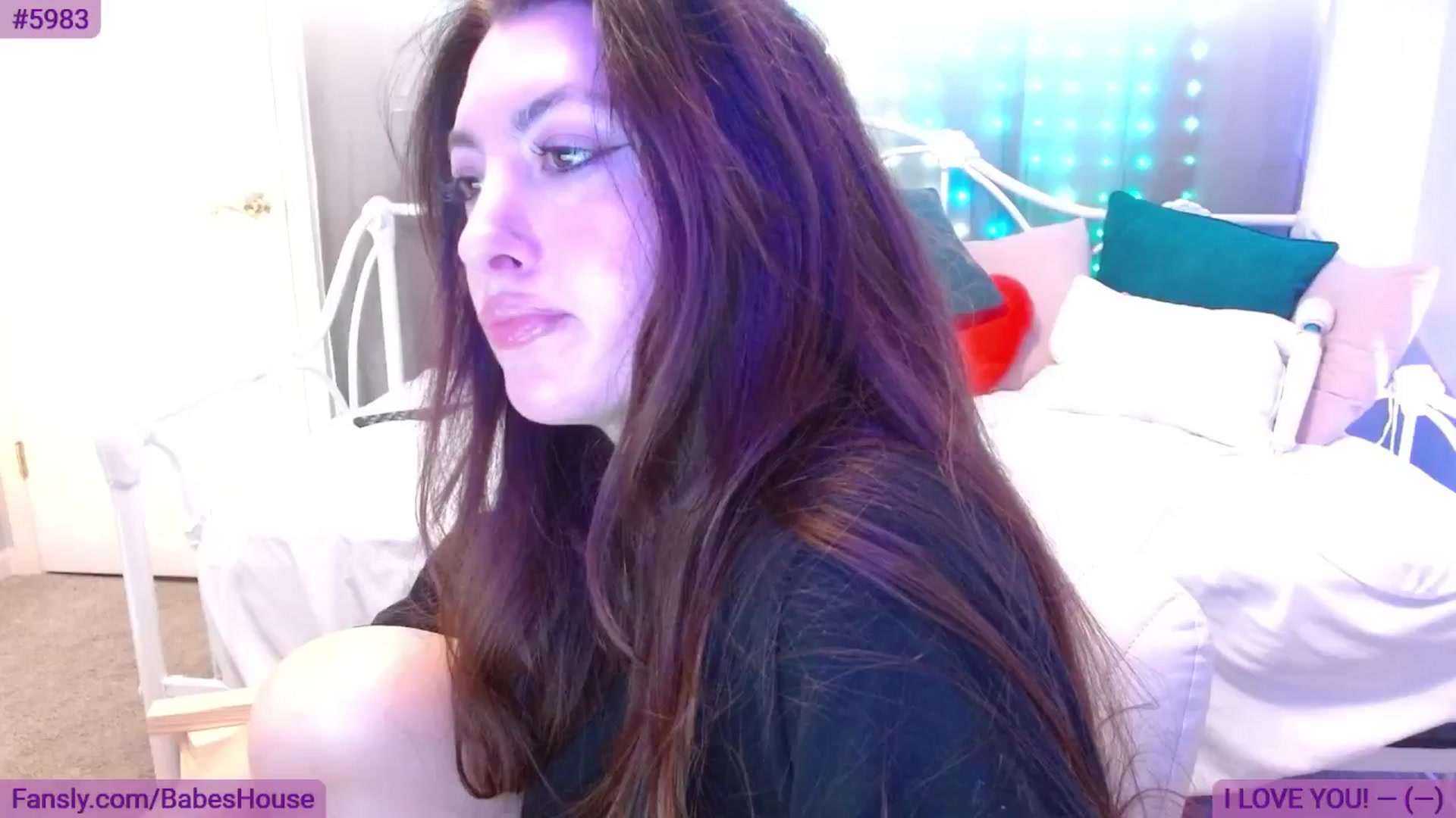 Gallery image thumbnail from DallasOhMy's myfreecams stream on, 06/04/2024, 24:05 image 8 of 20