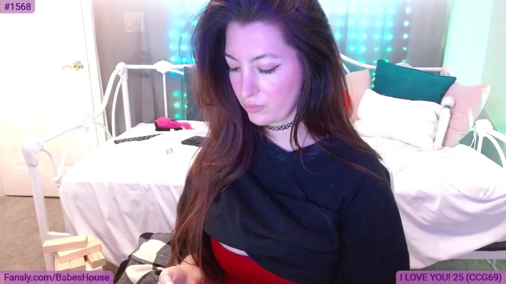 Gallery image thumbnail from DallasOhMy's myfreecams stream on, 06/04/2024, 04:04 image 6 of 20
