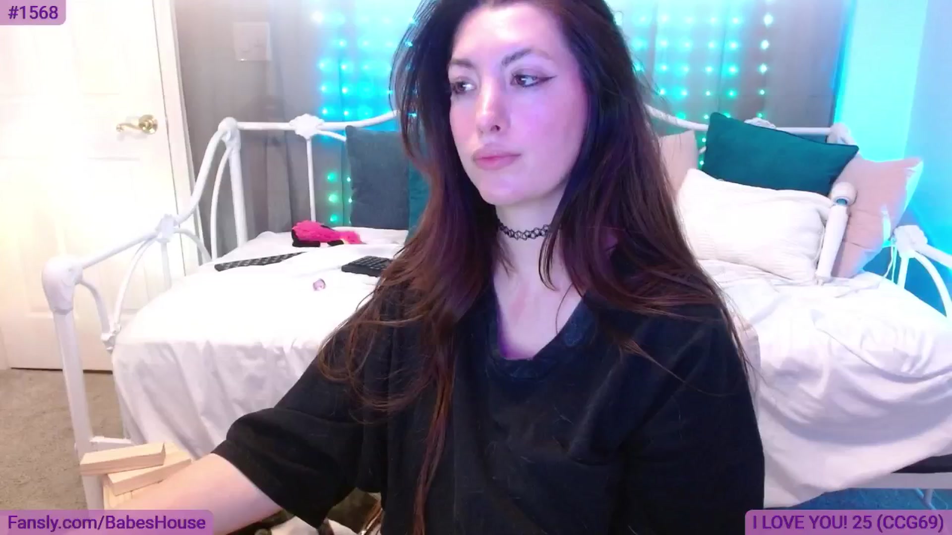 Gallery image thumbnail from DallasOhMy's myfreecams stream on, 06/04/2024, 04:04 image 12 of 20