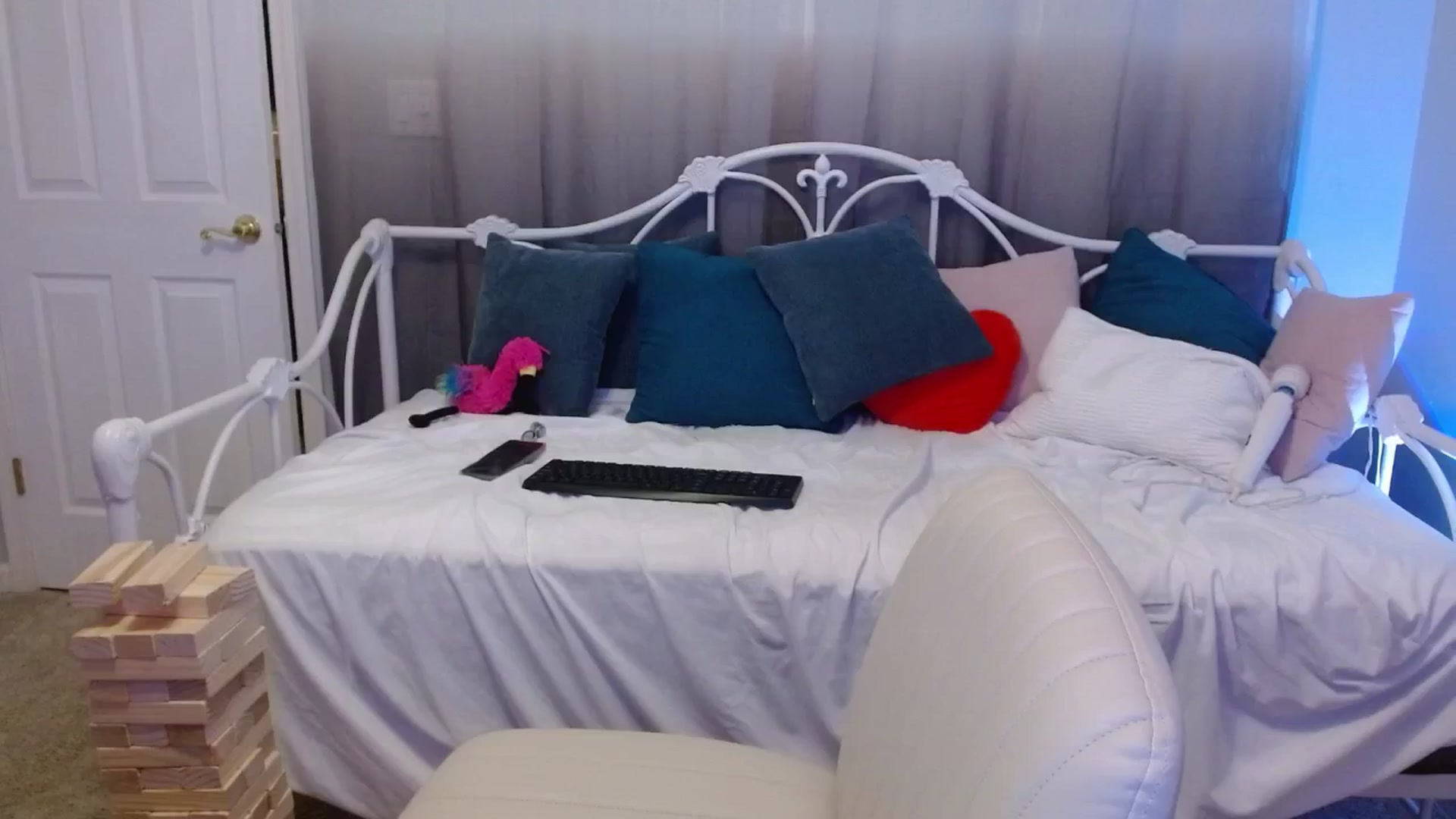 Gallery image thumbnail from DallasOhMy's myfreecams stream on, 06/08/2024, 02:35 image 17 of 20