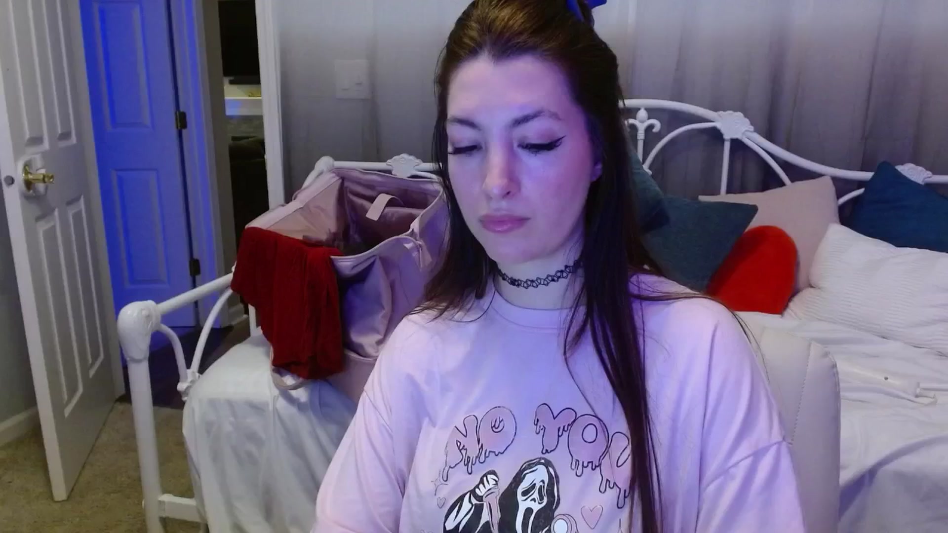 Gallery image thumbnail from DallasOhMy's myfreecams stream on, 06/14/2024, 04:07 image 6 of 20