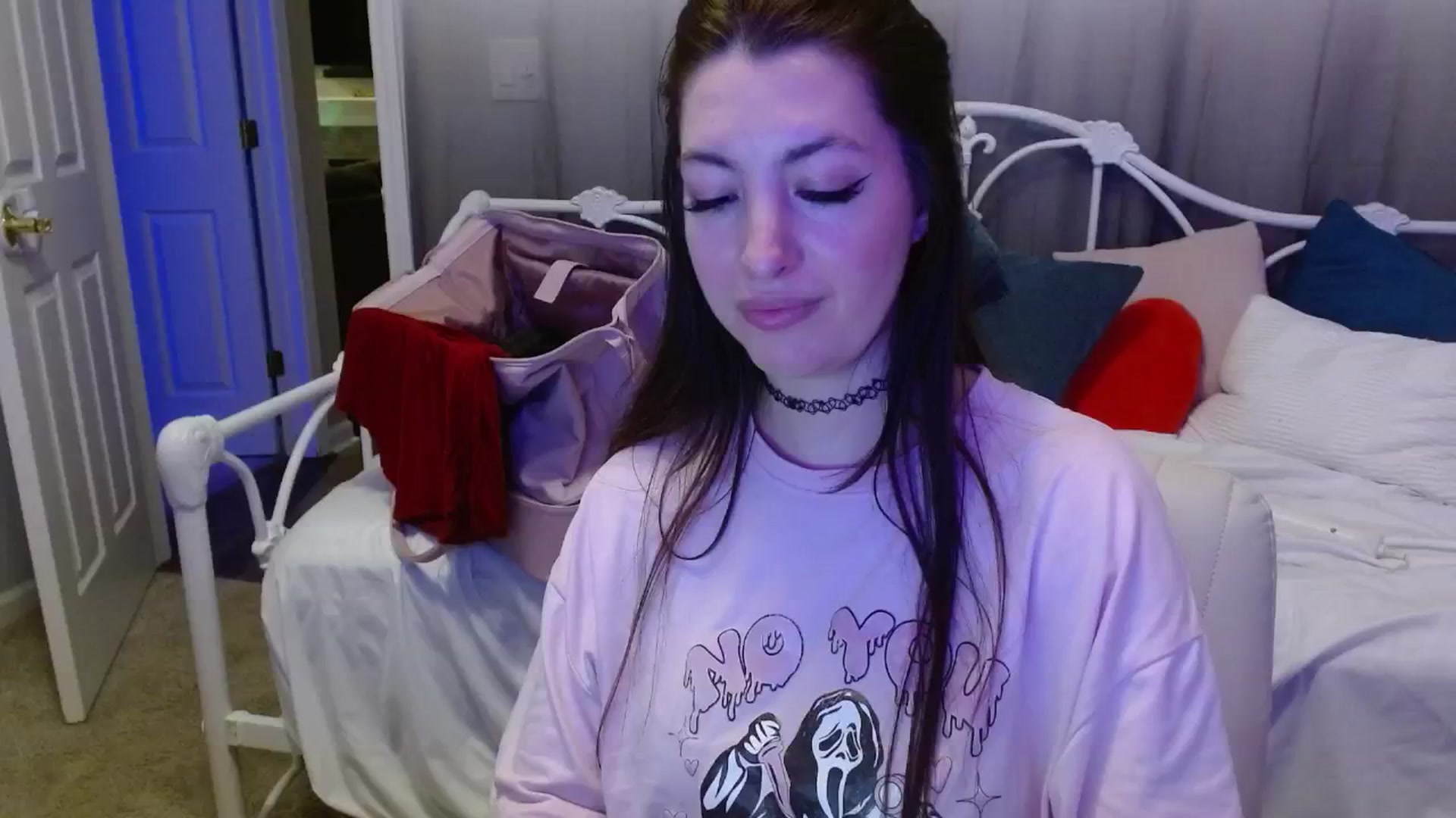 Gallery image thumbnail from DallasOhMy's myfreecams stream on, 06/14/2024, 04:07 image 10 of 20